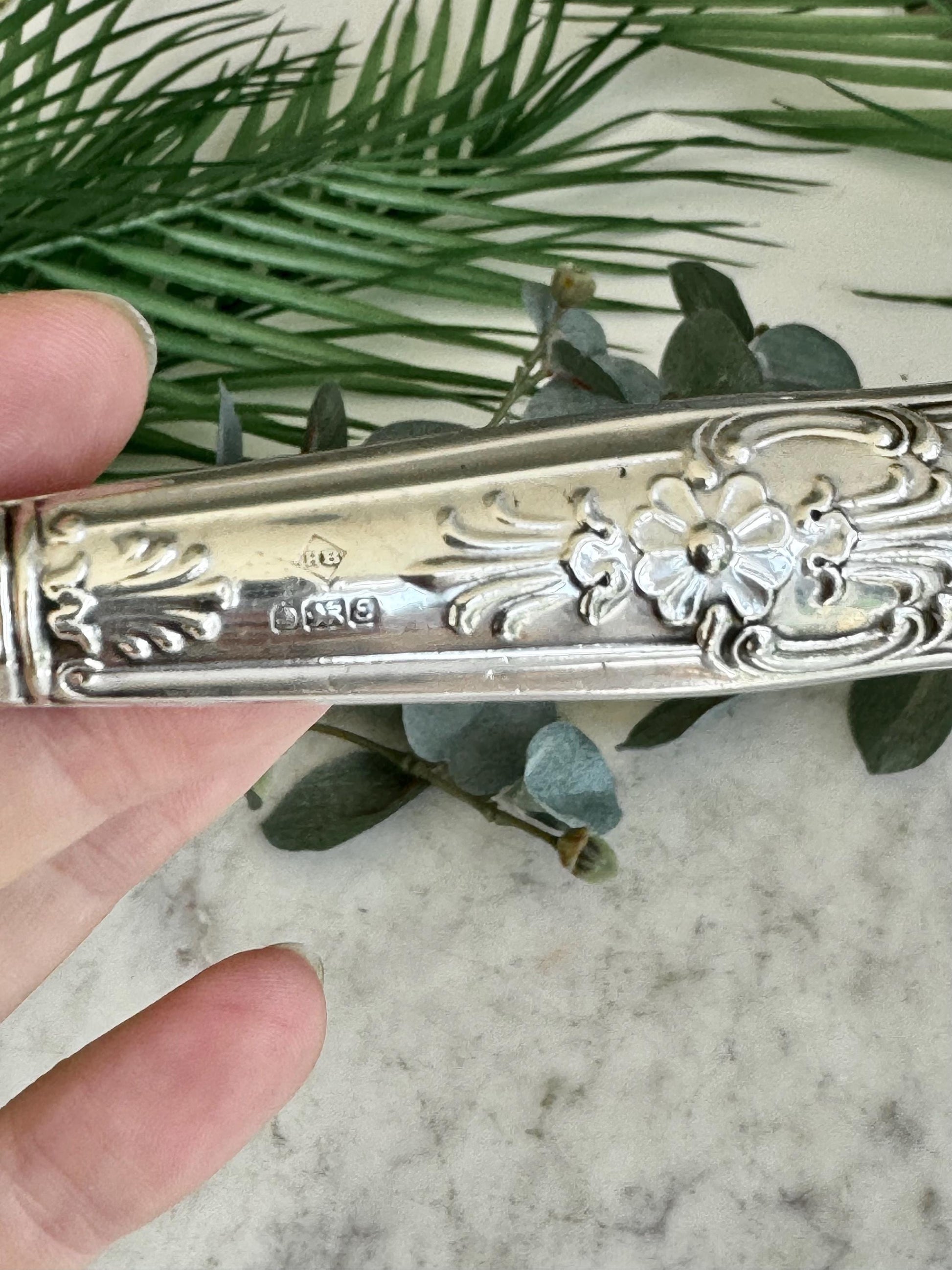 English Vintage Stainless Steel Weeding Knife, engraved pattern rectangular knife face carved handle cake cutter, Vintage Sheffield Knife