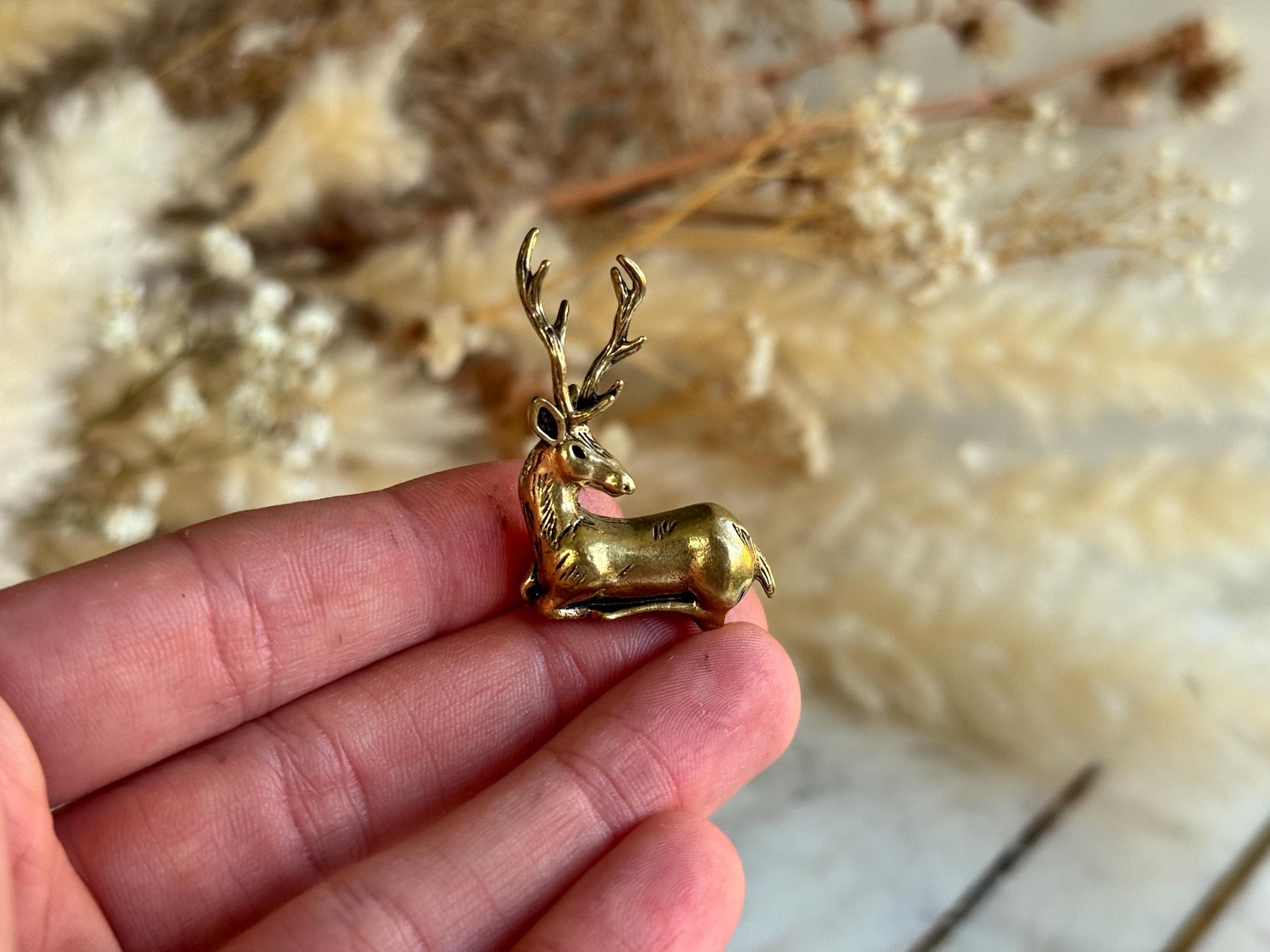 Beautiful Deer Ornamenr, Fine lifelike brass Sika figurine, Tiny Deer Decoration, Reindeer ornament, Cute Christmas gift, Gift for friend