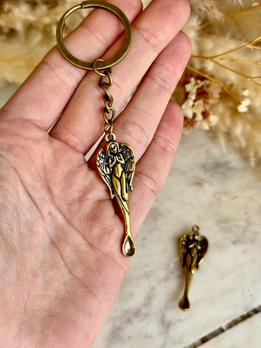brass woman ear spoon, keychain ear pick, Brass Girl Artwork, brass ear spoon, Ear cleaning tool, Curette Cleaner Keychain Pendants