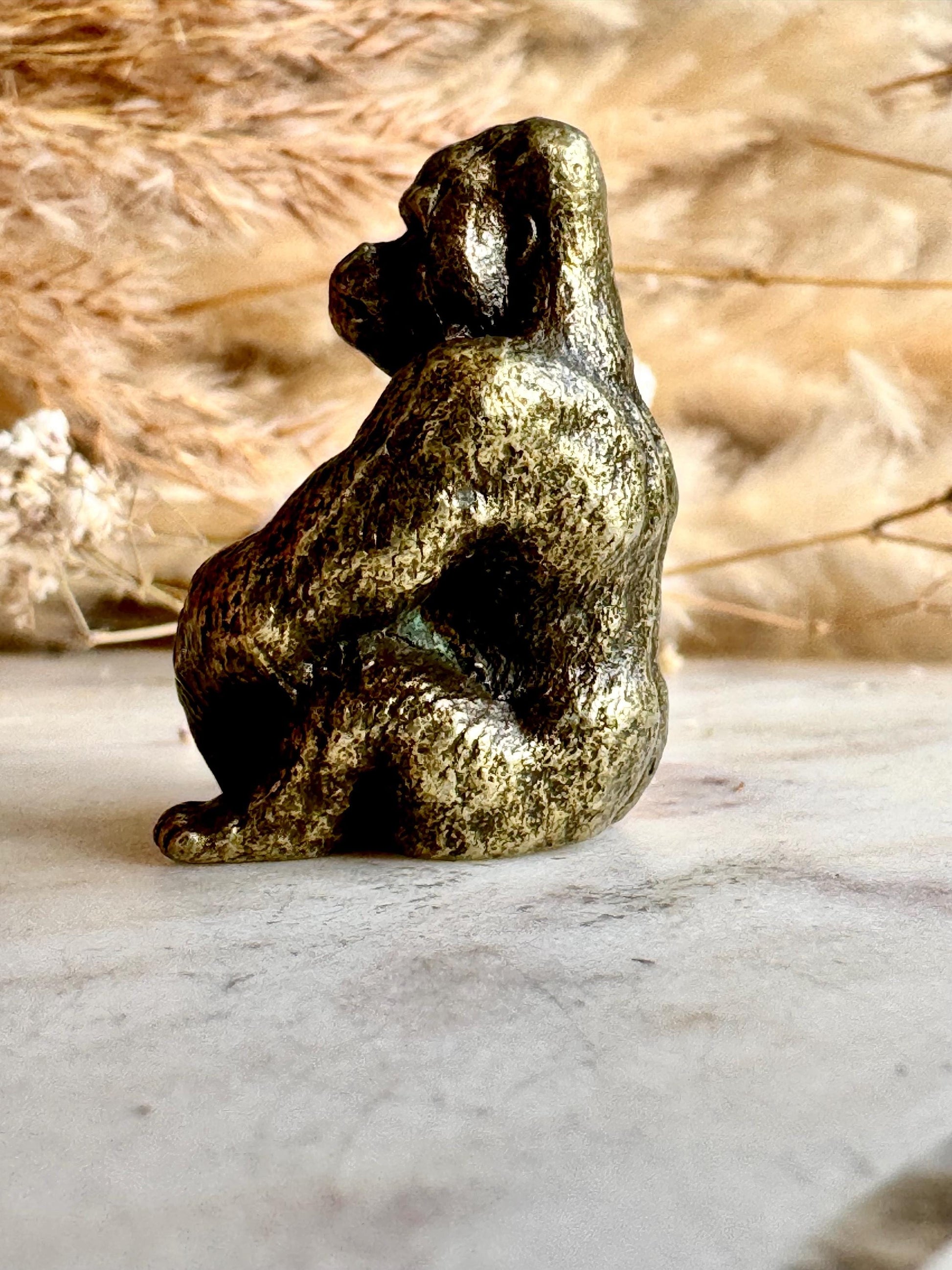 Smart gorilla statue, solid brass casting, fine workmanship, ape figurine, desktop decor, funny monkey miniature, creative paperweight gift