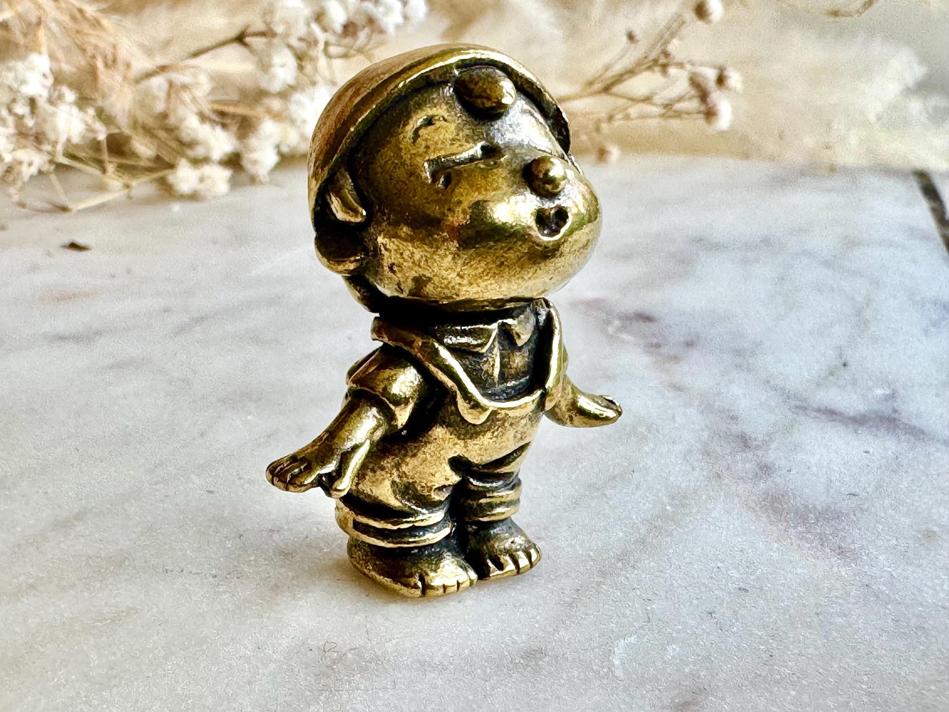 Romantic Brass Figurines First Kiss, Set of Two Miniature Brass Statues, Cute Boy and Girl Figurines, Sweet Couple Sculpture