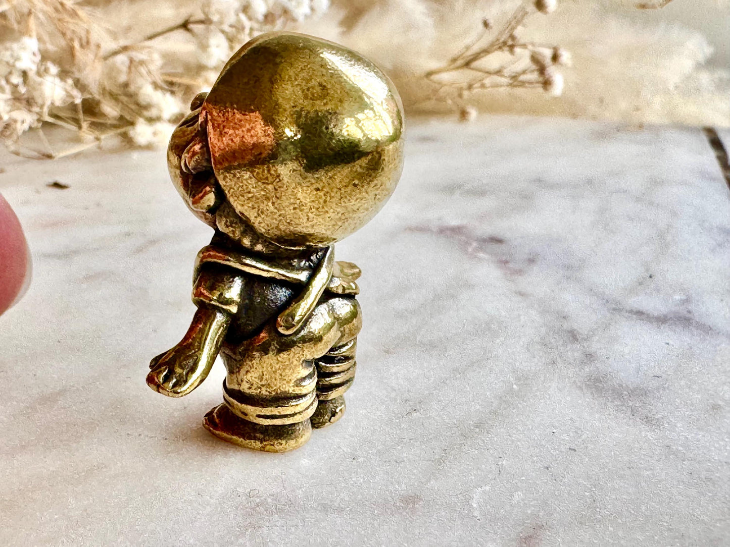 Romantic Brass Figurines First Kiss, Set of Two Miniature Brass Statues, Cute Boy and Girl Figurines, Sweet Couple Sculpture
