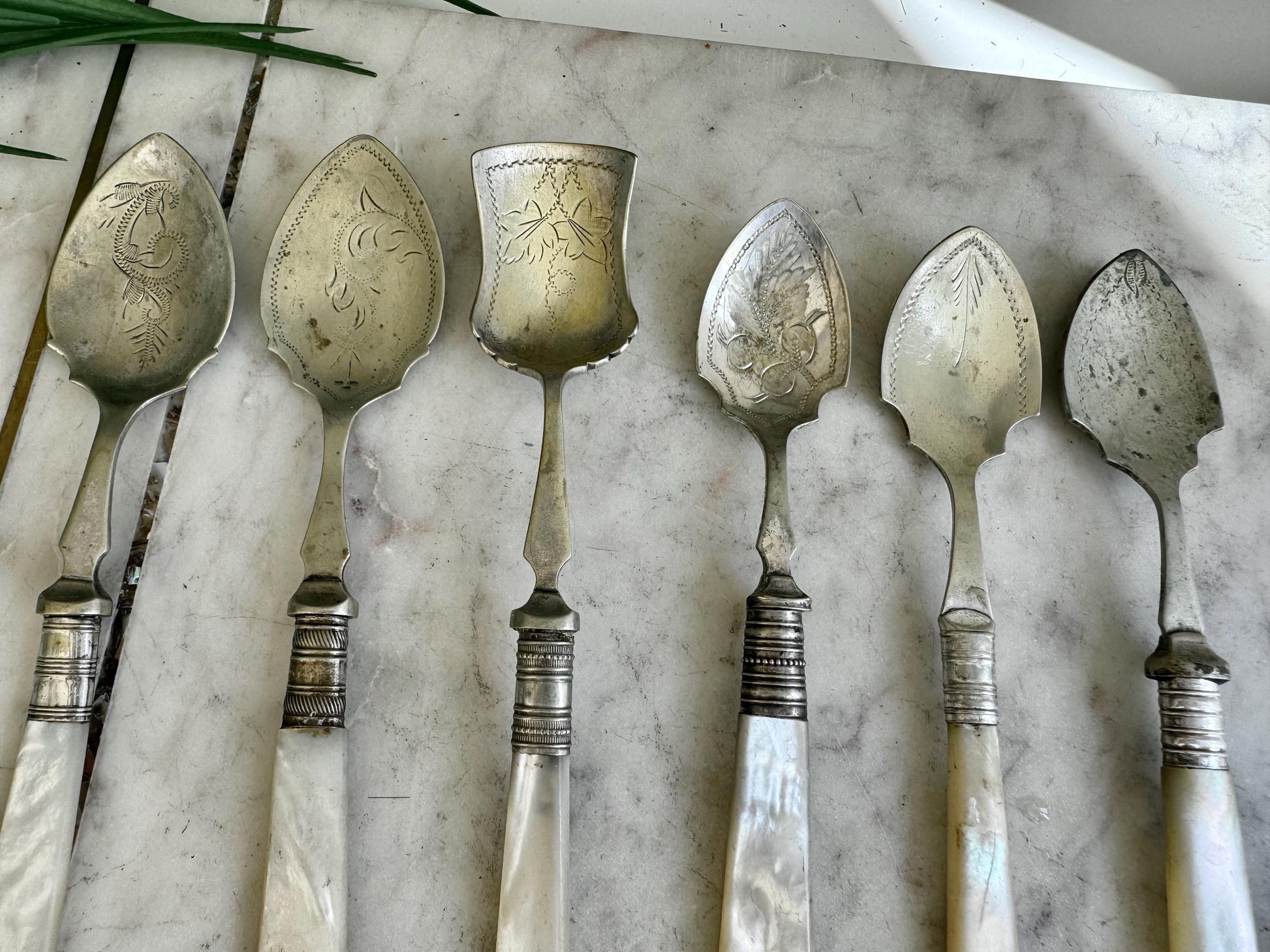 Set of Six Antique English Silver-Plated and Sterling Silver Dessert Spoons with Mother-of-Pearl Handles, Timeless Tableware