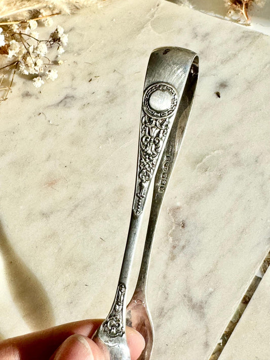 Antique Victorian Silver Sugar Tongs with Ornate Floral Pattern, Hallmarked AB&Co, Early 1900s