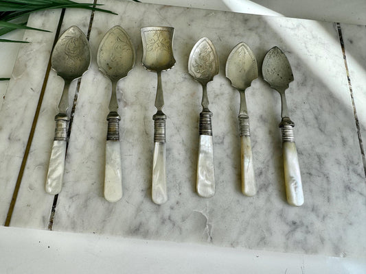 Set of Six Antique English Silver-Plated and Sterling Silver Dessert Spoons with Mother-of-Pearl Handles, Timeless Tableware