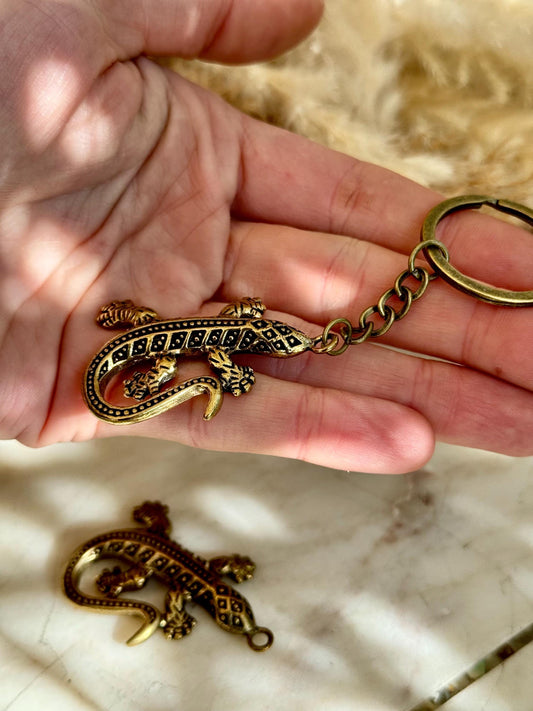 Solid Brass fine Lizard keychain, lizard lover gifts, reptile lover gifts, gecko keychain