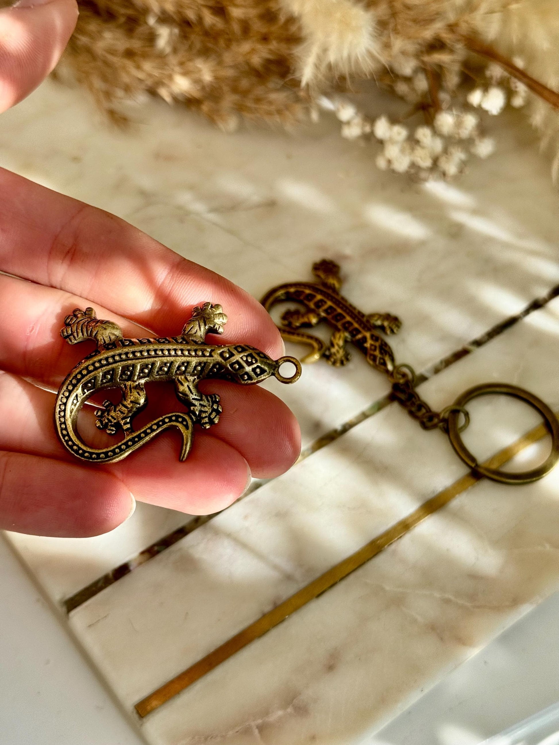 Solid Brass fine Lizard keychain, lizard lover gifts, reptile lover gifts, gecko keychain