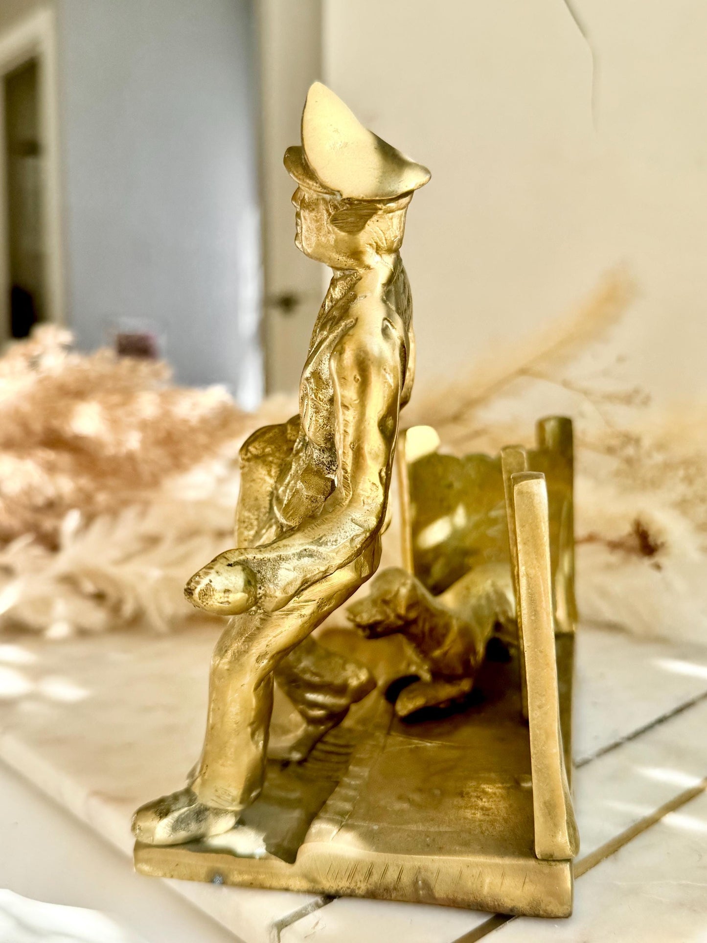 Vintage Brass Doorstop “Beware of the Dog” with Postman and Dog Scene – Humorous Figurine – Mid-Century Cast Brass Sculpture