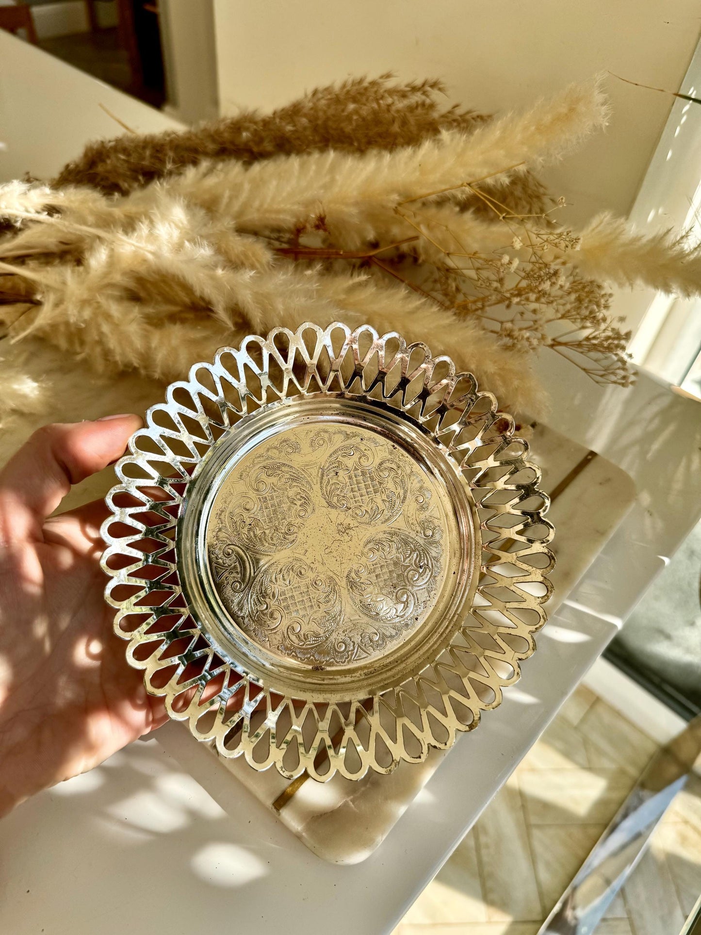 Silver-Plated Pierced Edge Trinket Dish by Cavalier Giftware, England – Ornate Vintage-Style Decorative Bowl