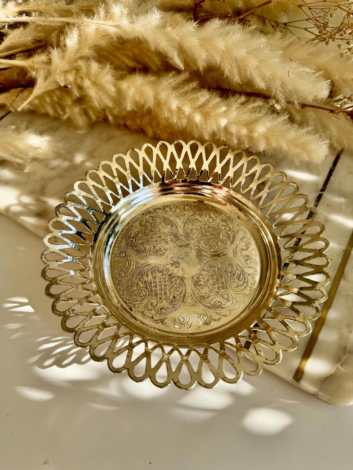 Silver-Plated Pierced Edge Trinket Dish by Cavalier Giftware, England – Ornate Vintage-Style Decorative Bowl