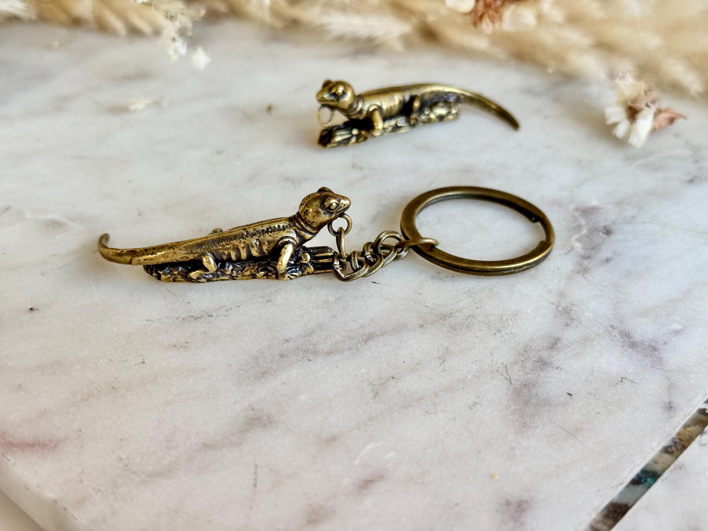 Solid Brass fine Lizard keychain, lizard lover gifts, reptile lover gifts, gecko keychain
