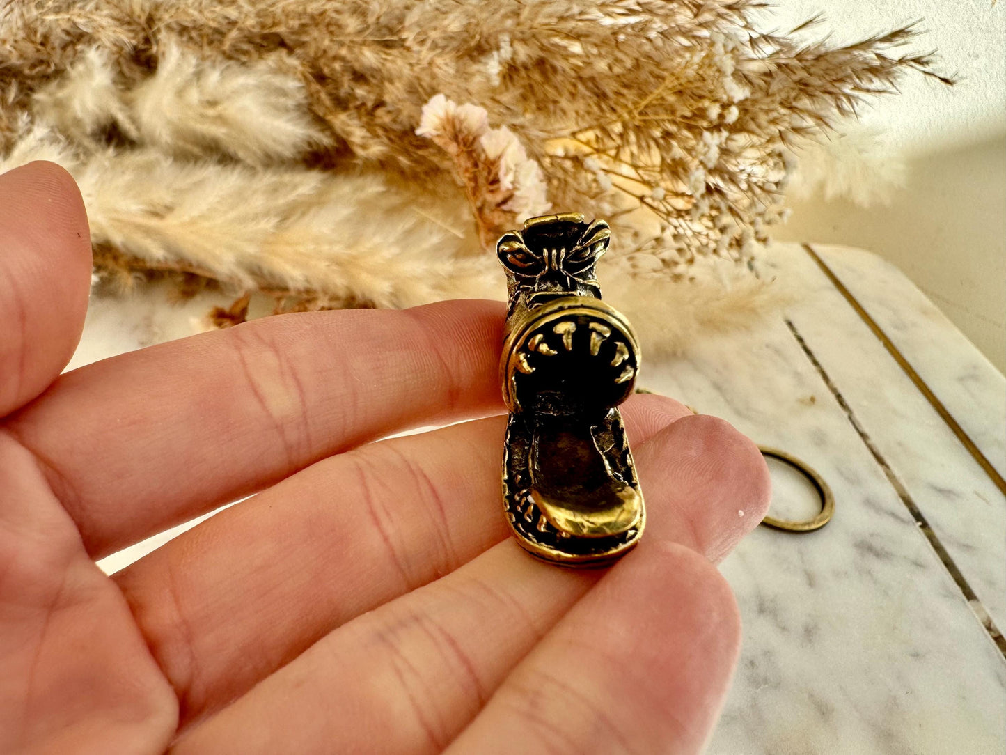 Brass Shoe Keychain with Monster Teeth – Funny Combat Boot Pendant, Heavyweight Key Ring for Men