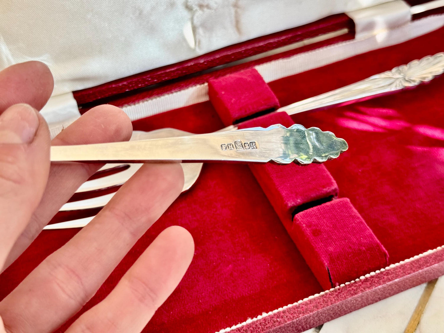 Elegant Vintage EPNS Silver-Plated Fish Serving Set in Red Velvet Presentation Case