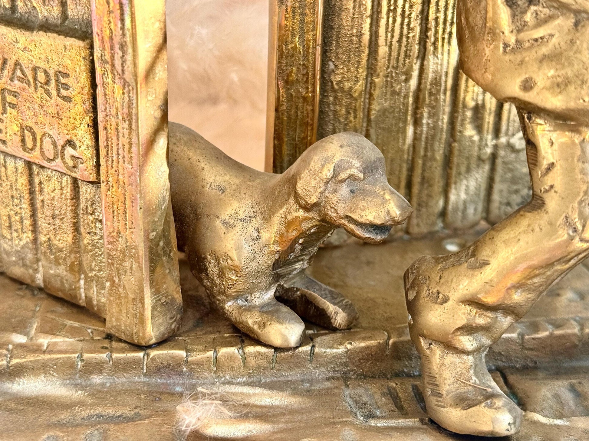Vintage Brass Doorstop “Beware of the Dog” with Postman and Dog Scene – Humorous Figurine – Mid-Century Cast Brass Sculpture