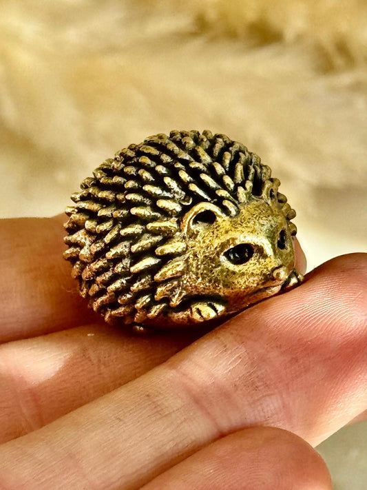 Cute Hedgehog miniature, solid brass hedgehog figurine, Forest animal, Little hedgehog statuette