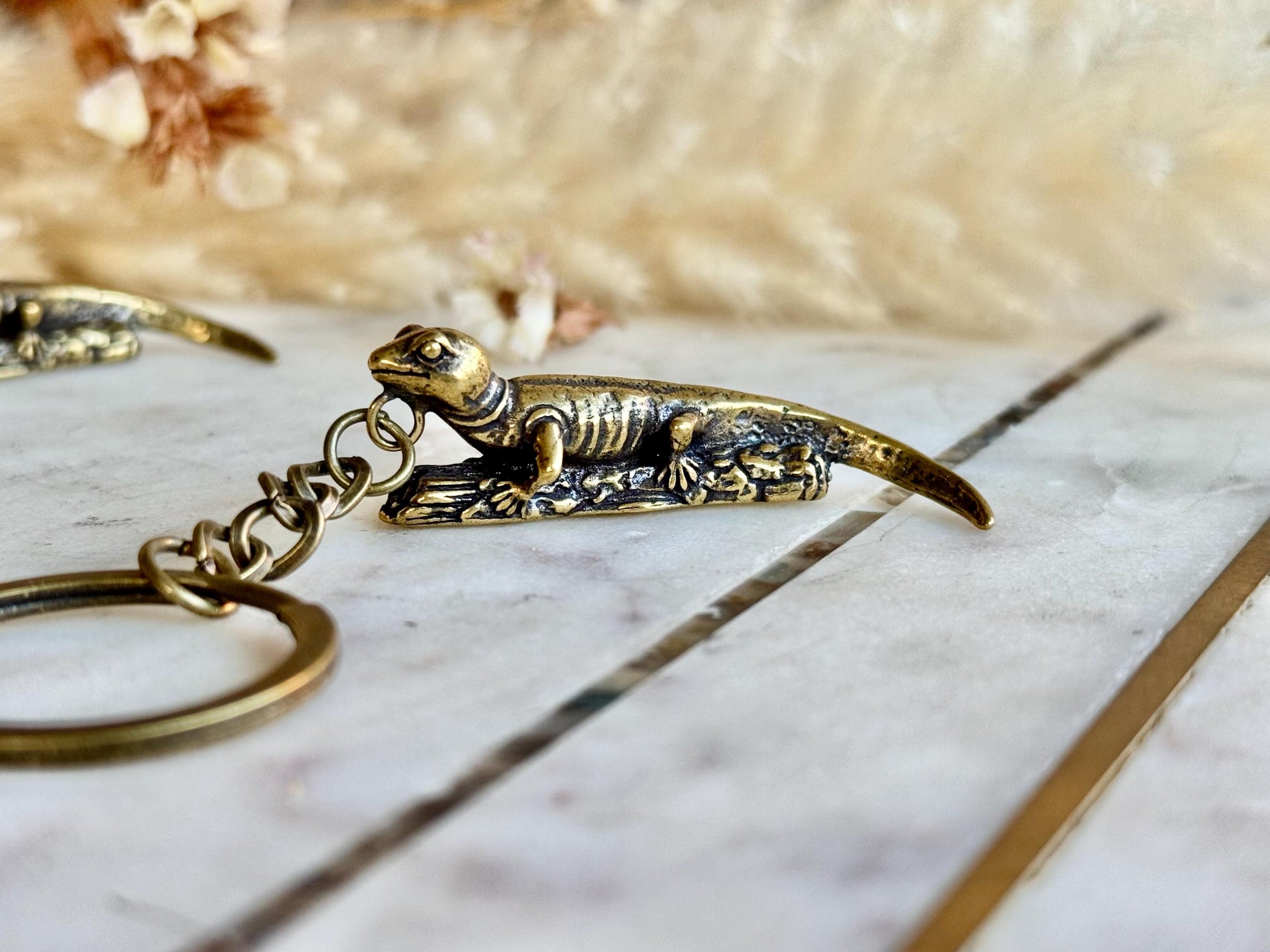 Solid Brass fine Lizard keychain, lizard lover gifts, reptile lover gifts, gecko keychain