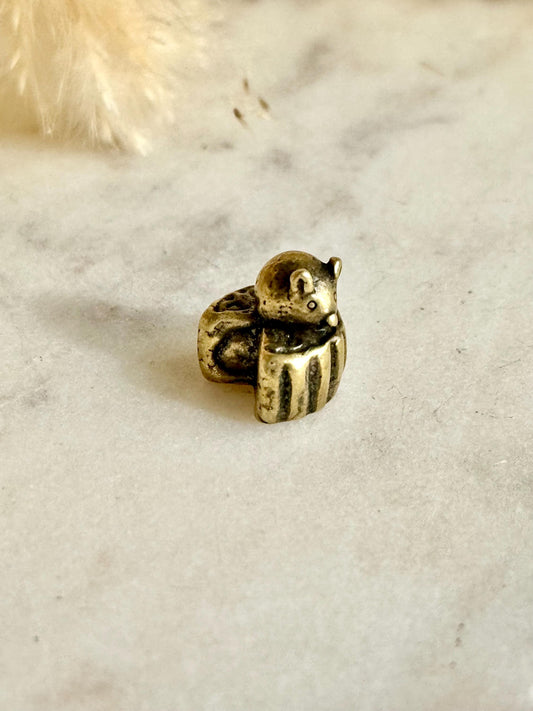 Miniature Brass Mouse with Cheese – Tiny Figurine of Mouse Holding Cheese Wheel – Good Luck Totem or Desk Decor