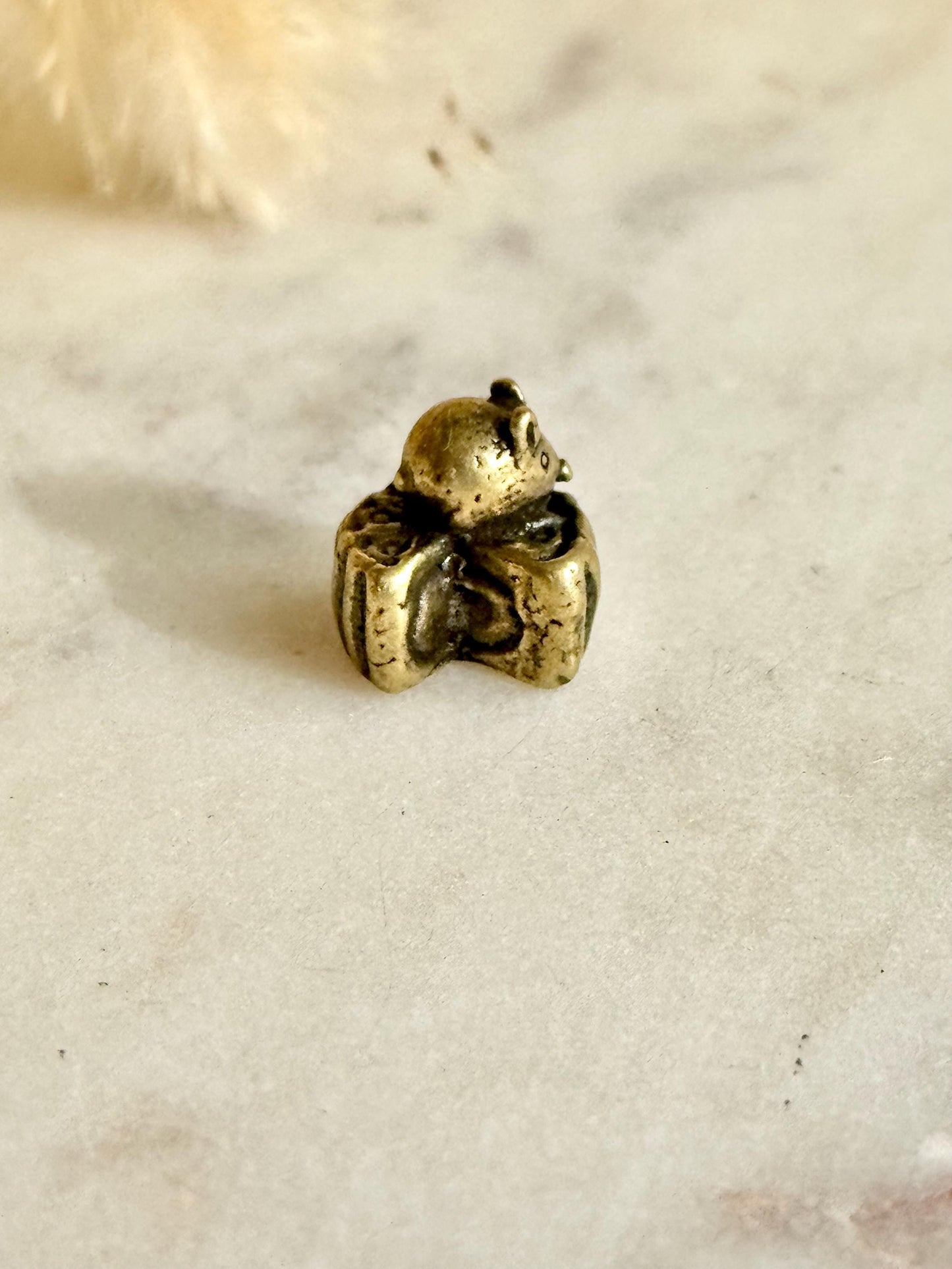 Miniature Brass Mouse with Cheese – Tiny Figurine of Mouse Holding Cheese Wheel – Good Luck Totem or Desk Decor
