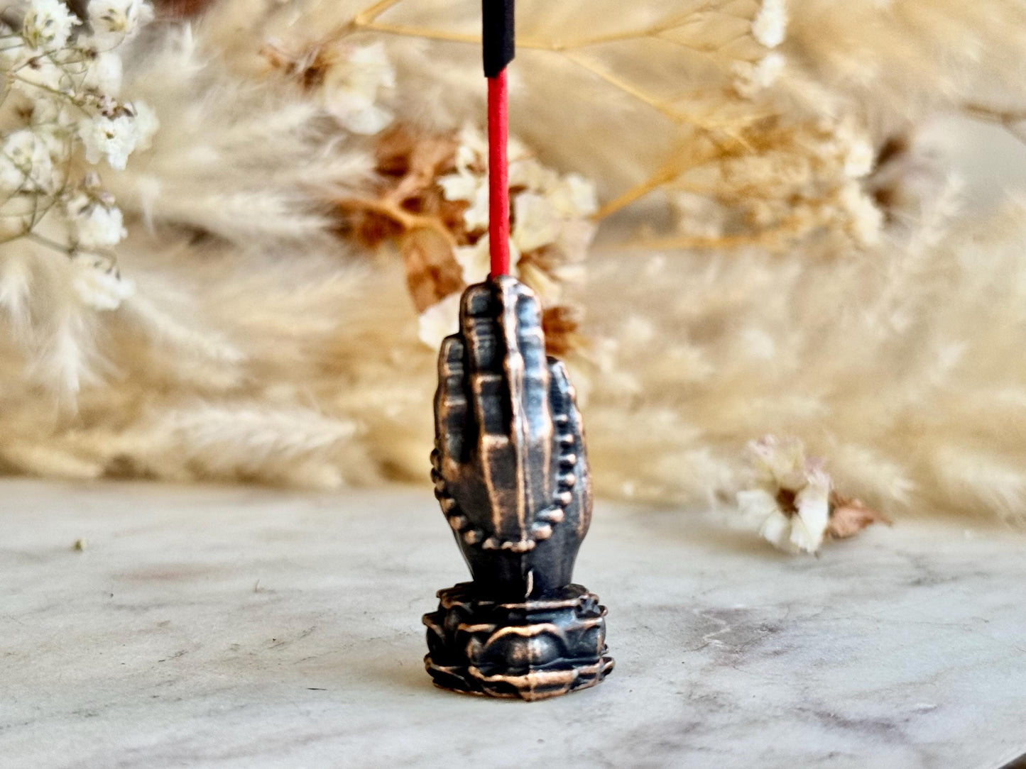 Miniature Brass Incense Holder – Praying Hands with Rosary Beads – Gothic Home Altar Decor or Witchy Keepsake Vessel