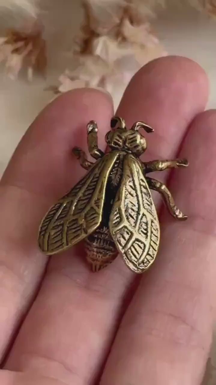 Realistic Solid brass Bee ornament, solid brass Diptera figurine, Fly Statuette, insect pot decor, cute little insect gift, insect lover gif