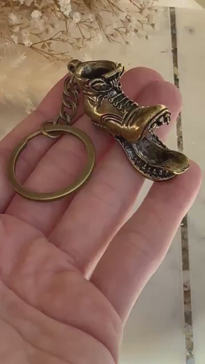 Brass Shoe Keychain with Monster Teeth – Funny Combat Boot Pendant, Heavyweight Key Ring for Men