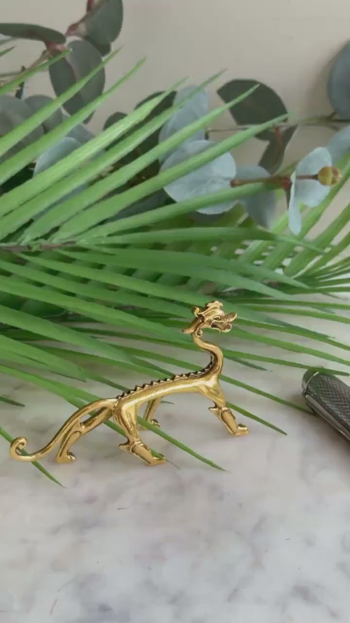 Dragon metal Figurine, Chinese solid brass Feng Shui Animal Kylin Unicorn Statue, Fountain pen rest, Wealth fly Chi-lin