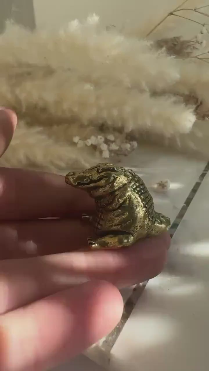 Miniature Brass Crocodile Figurine – Chubby Friendly Reptile – Small Smiling Crocodile Sculpture – Whimsical Animal Totem