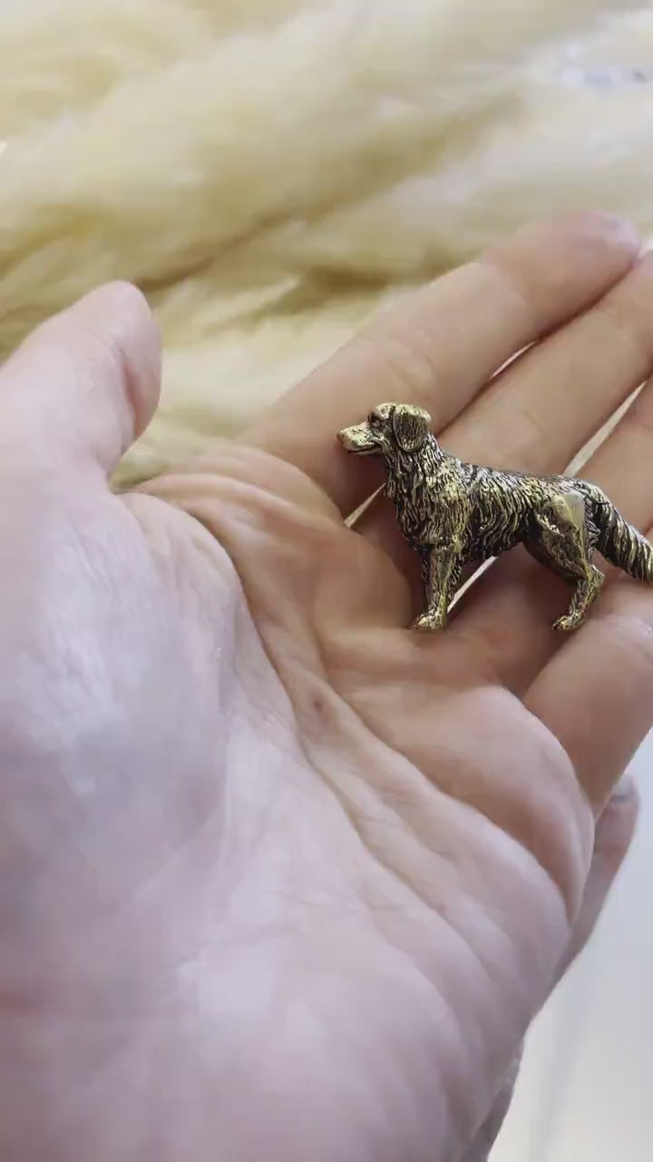 Golden retriever fine workmanship solid brass figurine traditional dog statue