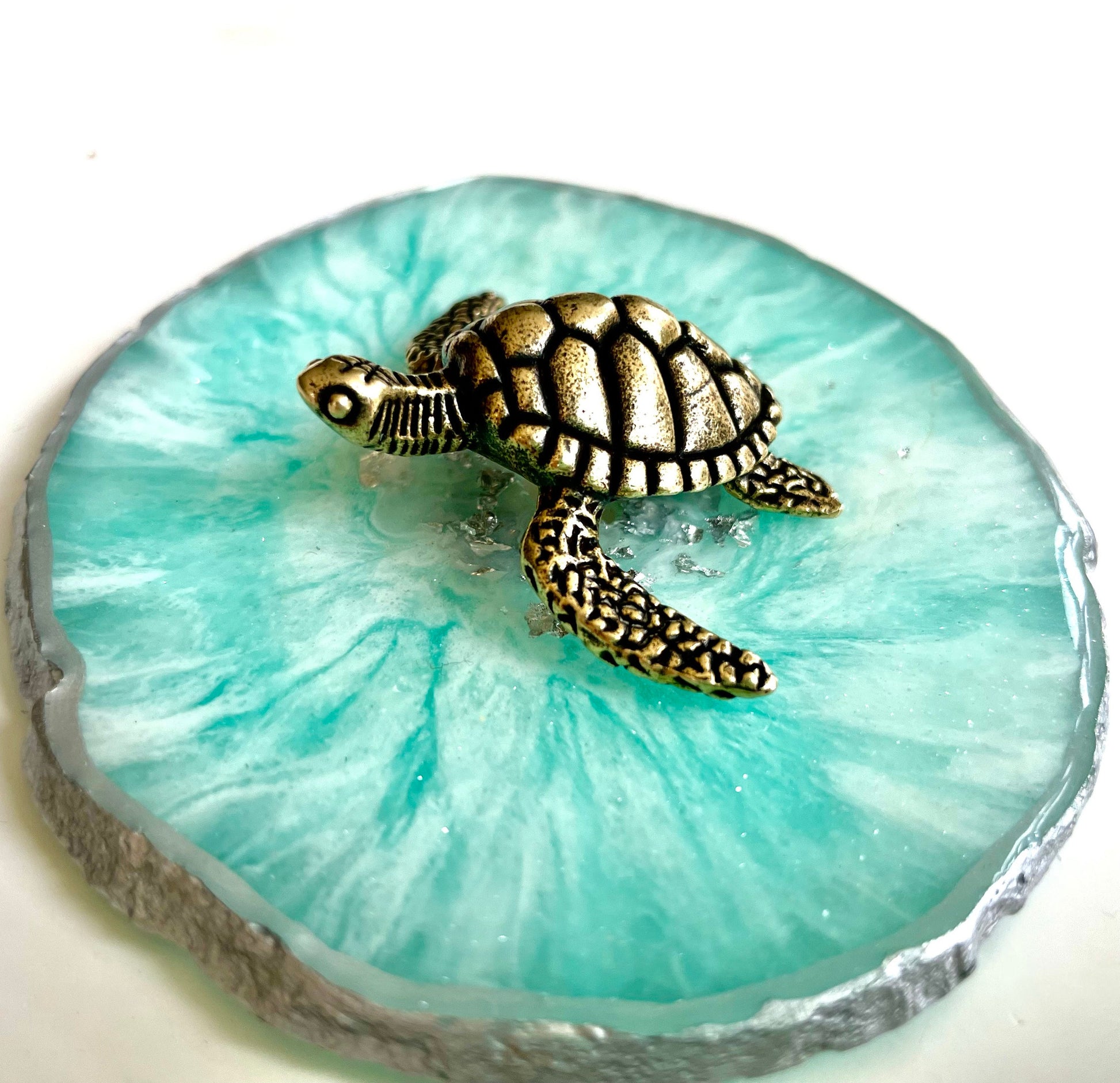 Fine lifelike turtle, Feng Shui, Solid Brass tortoise Statue, Lifelike Decoration, Paperweight, Pen Holder, Brush Holder, Novelty Gift