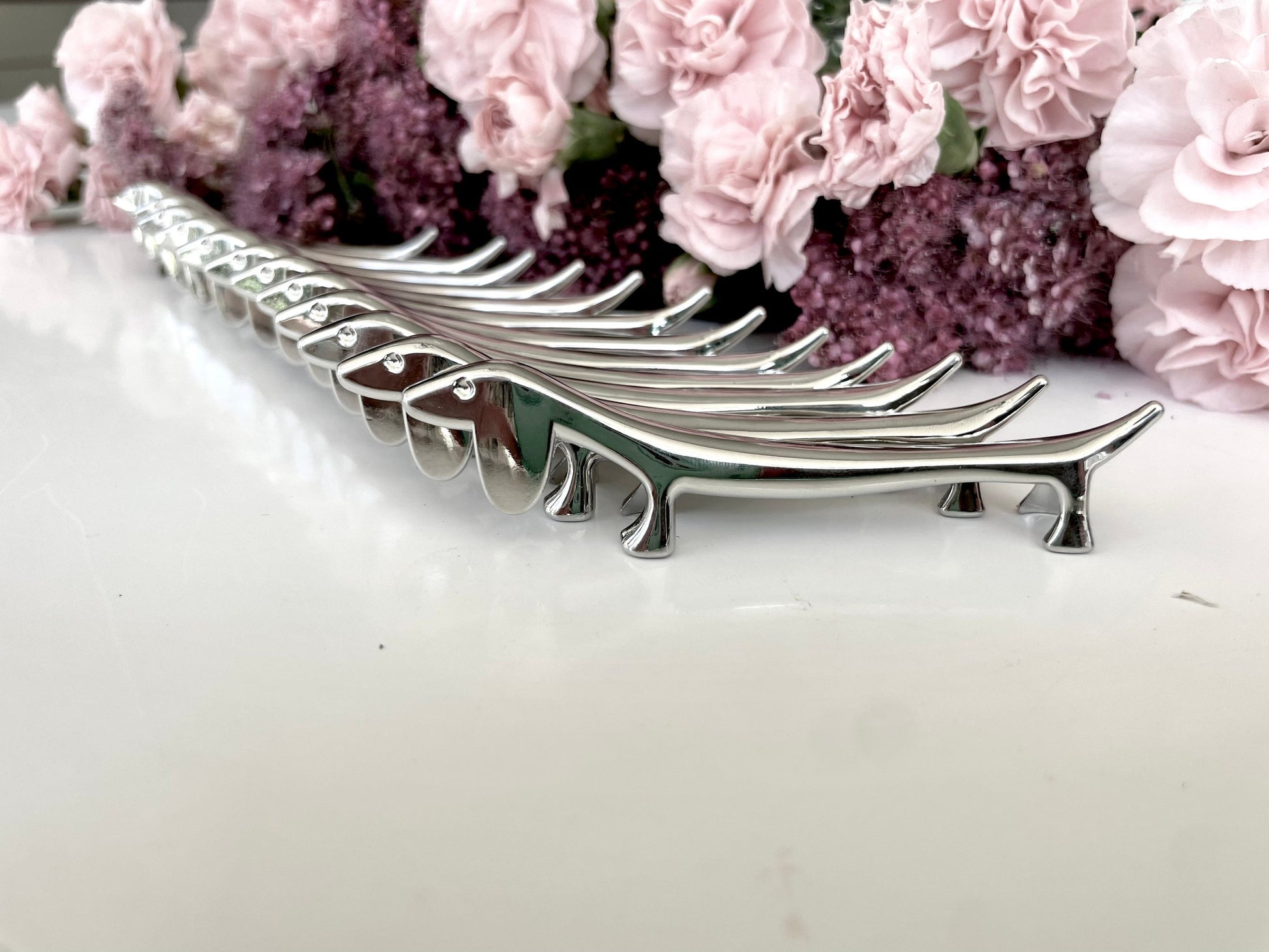 Set of 12 Vintage style knife holders, Sausage Dog Cutlery Holder, Rest for Knifes, Forks, and Spoons, Silver plated Farmhouse Tableware
