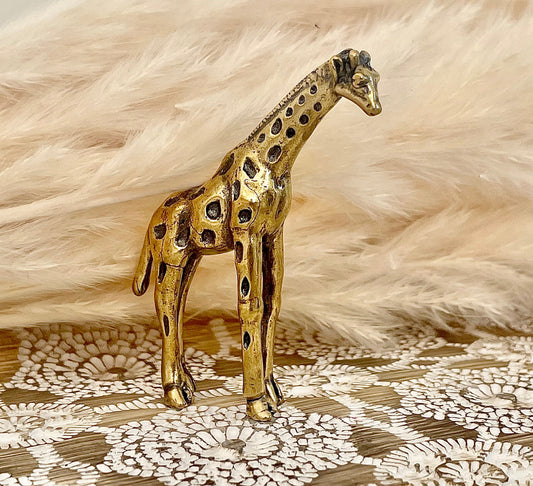 Traditional style giraffe, Fine lifelike solid brass copper giraffe statuette, Safari decor, Miniature zoo, Gift for animal lovers