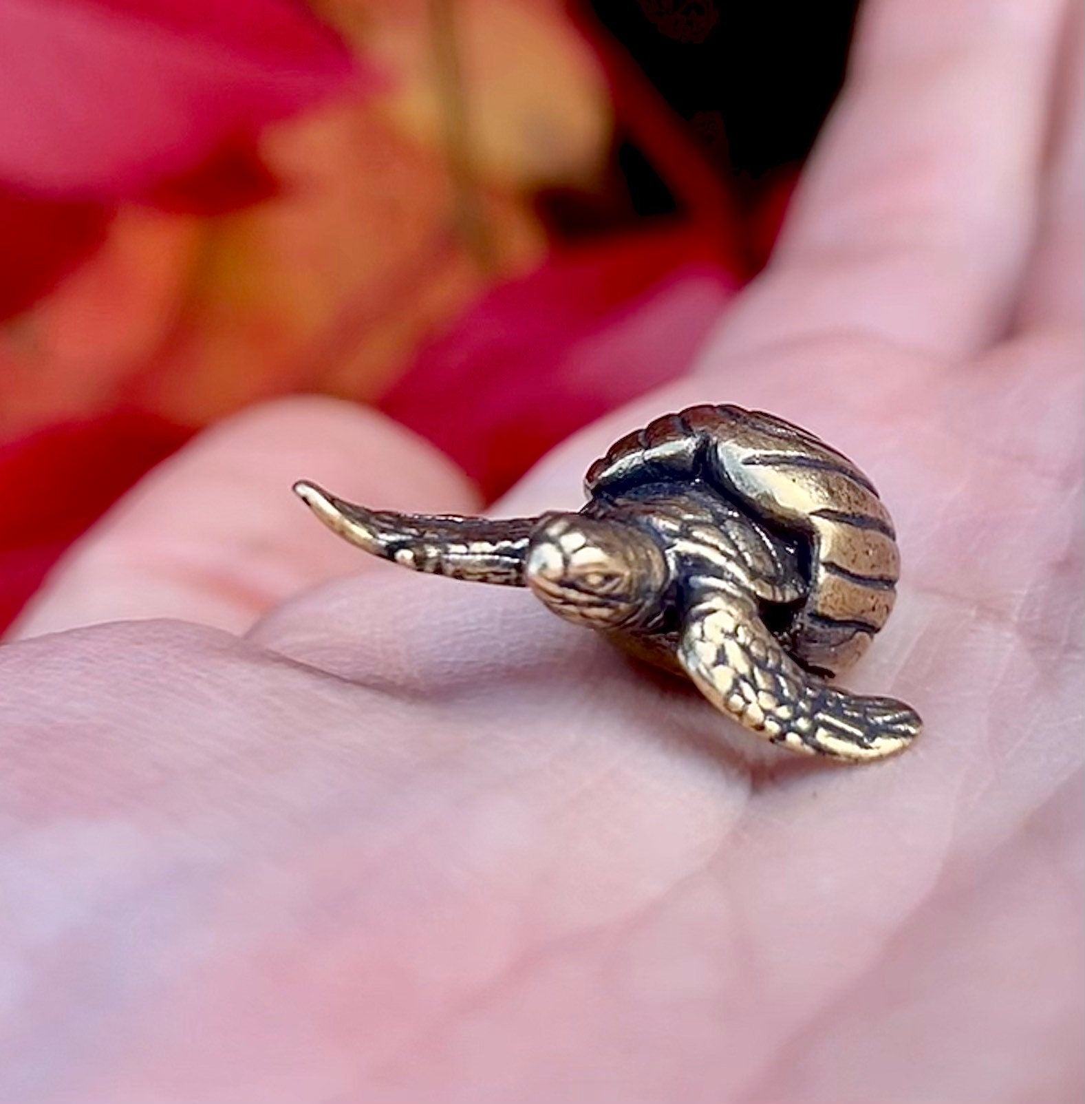 Turtle figurine, Fine solid brass ornament, Turtle hatching from an egg, adorable gift, tortoise metal ornament, cute gift, baby gift