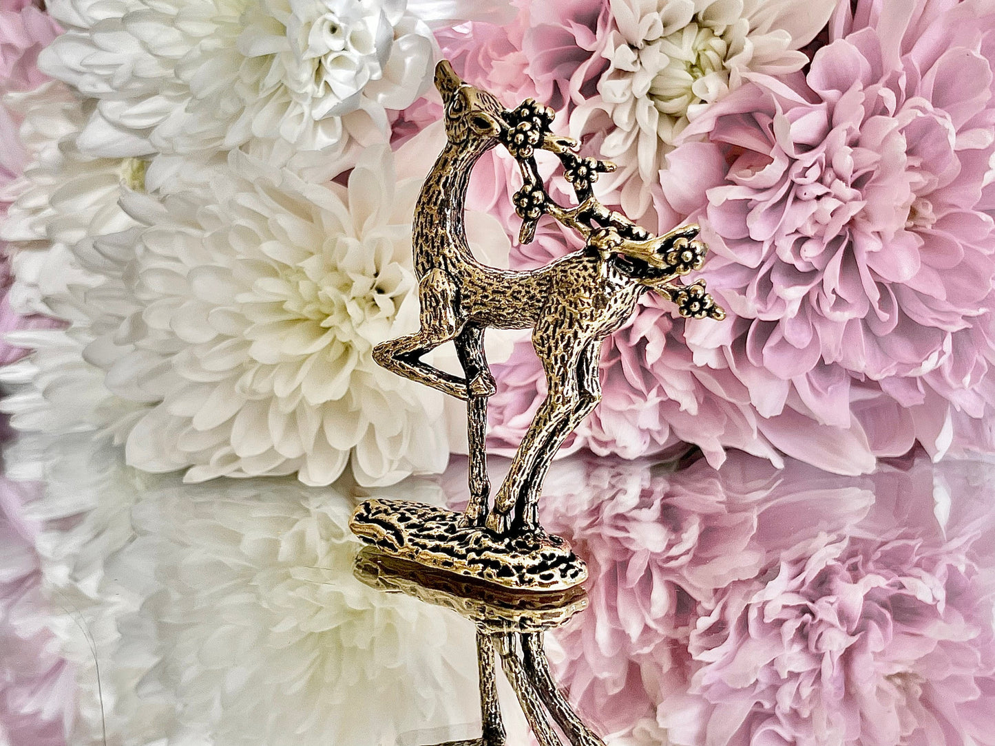 Solid brass figurine, Blooming deer, Graceful figurine, lost wax casting, Craftmanship, Reindeer Figurine, Collecting decor, Beautiful gift