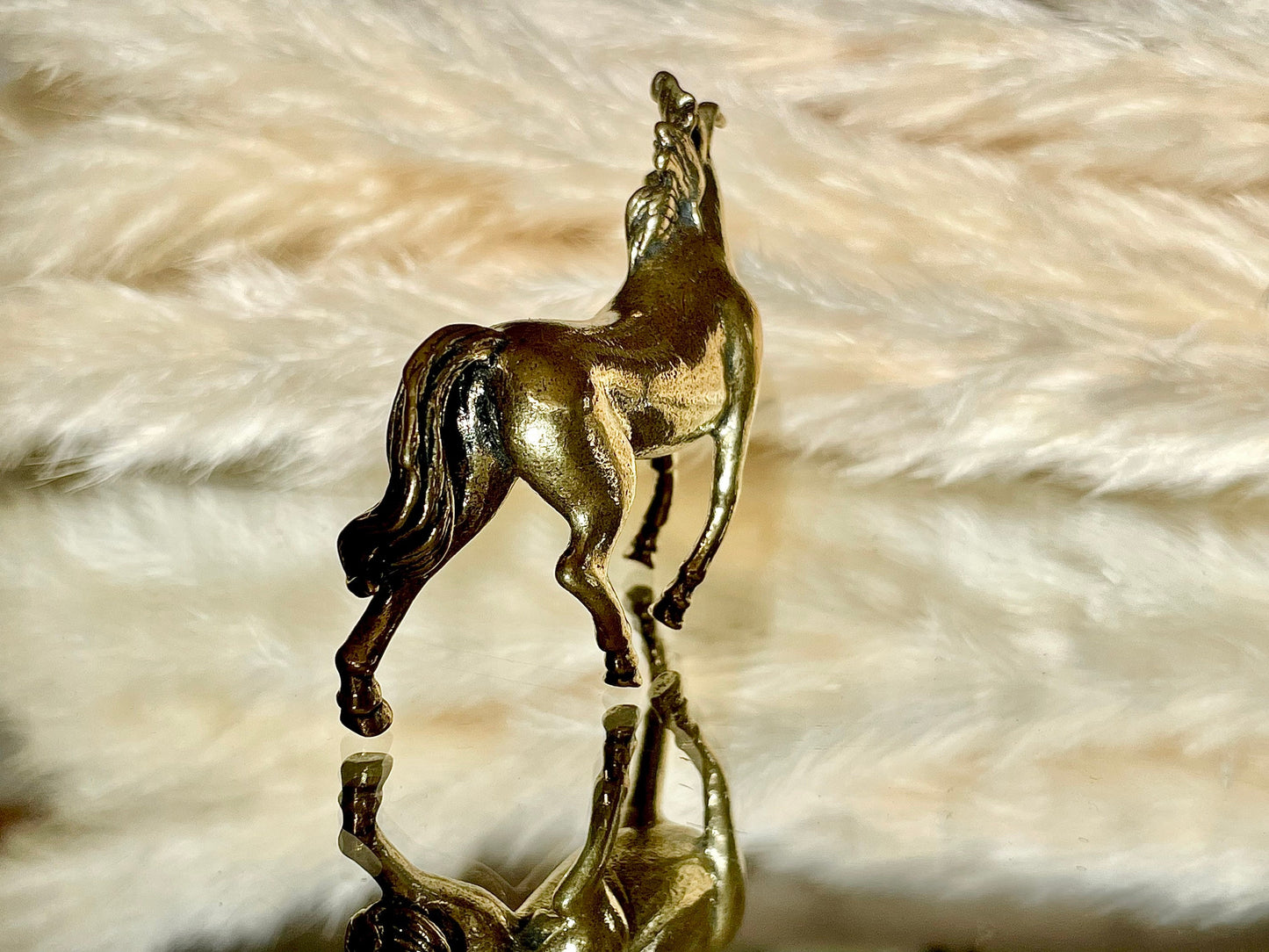 Wild horse statuette, Galloping mustang, Stallion statue, Lifelike solid brass figurine, Desktop ornament