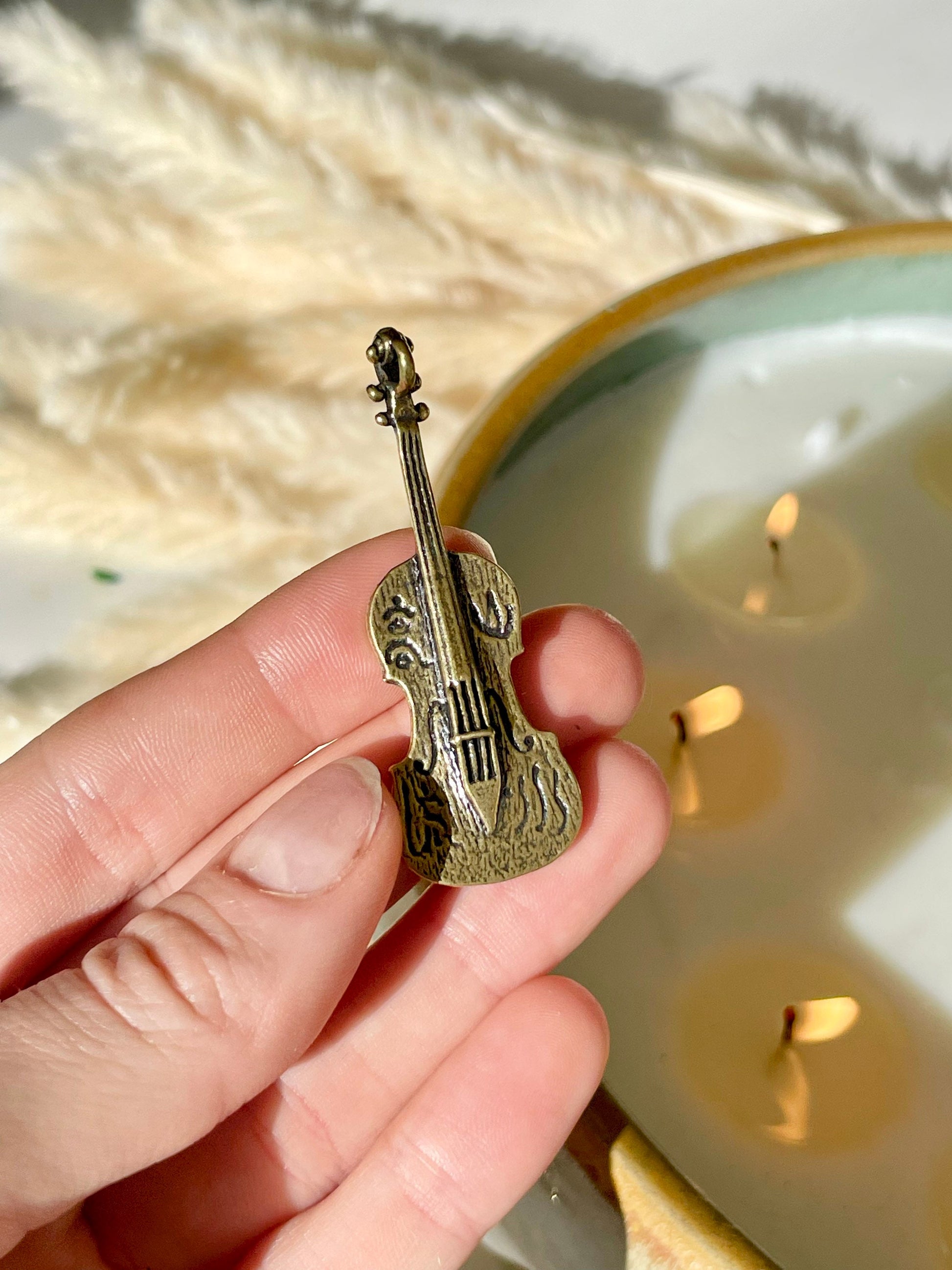 Solid brass Violin Pendant, Fine Violin figurine, Orchestra Player Gift, Violin Charm, Violin Jewellery, Violinist Gift