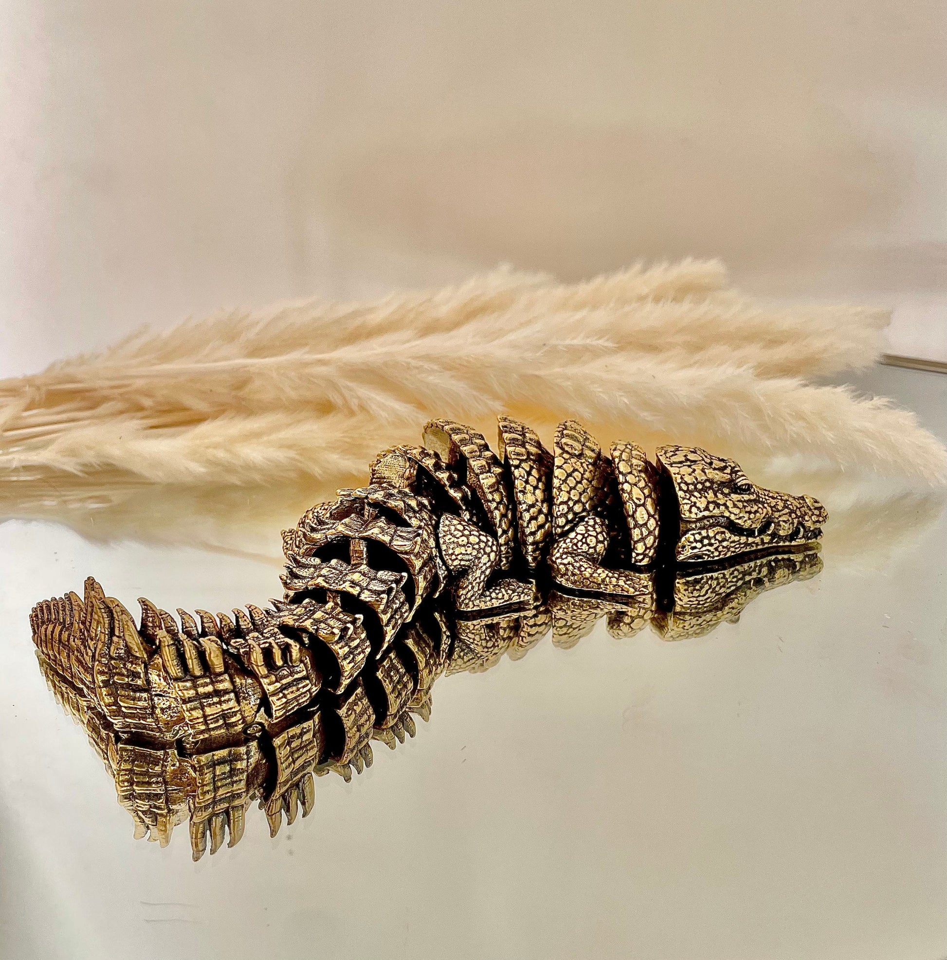 1kg Fine 3D brass figurine lifelike alligator luxurious gift desktop decoration