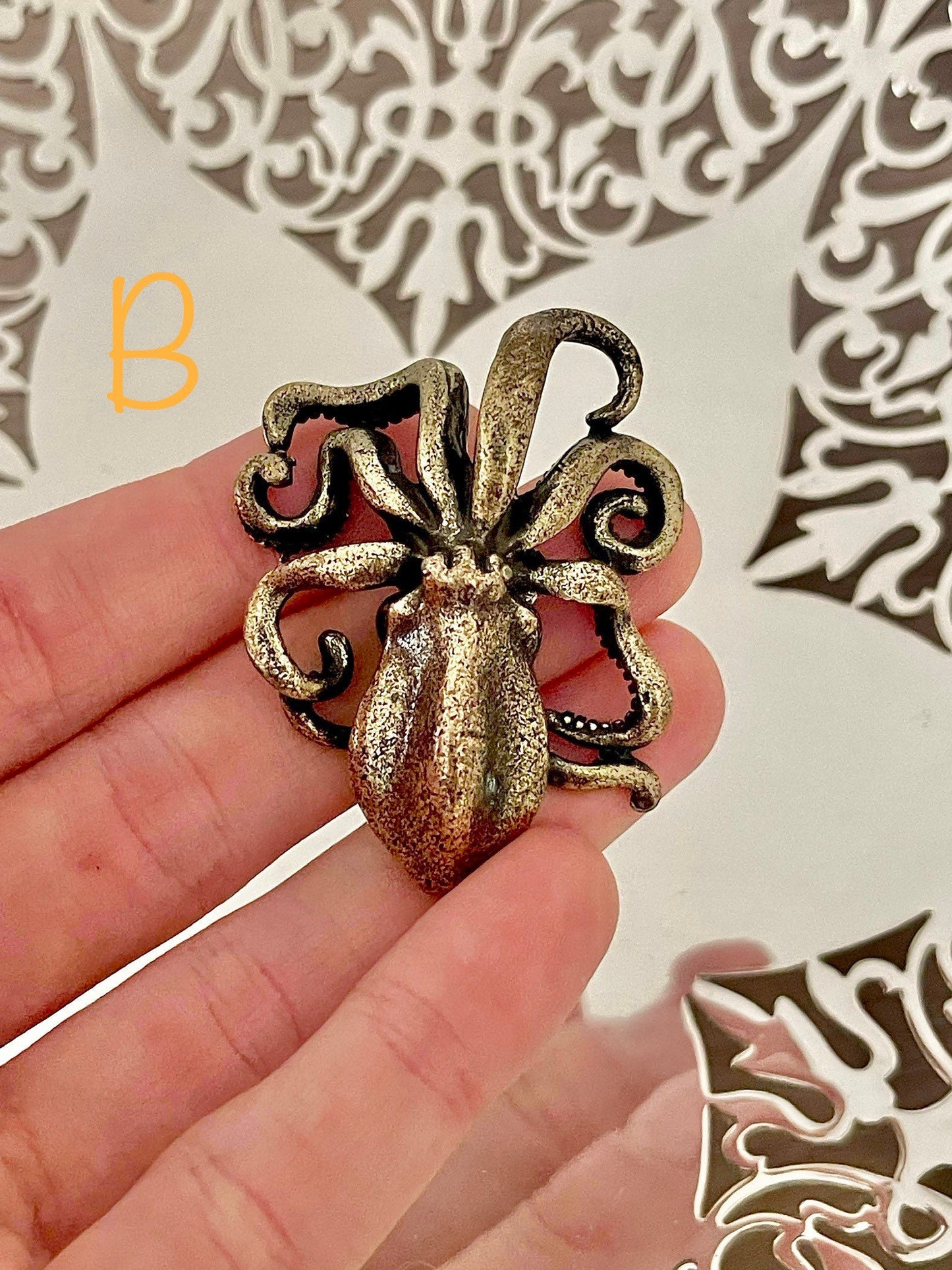 Solid Brass Octopus, calamari Miniature Figurine, Sea animals ornament, Home Decor, Collectible miniature, sea lover Gift, UK Seller