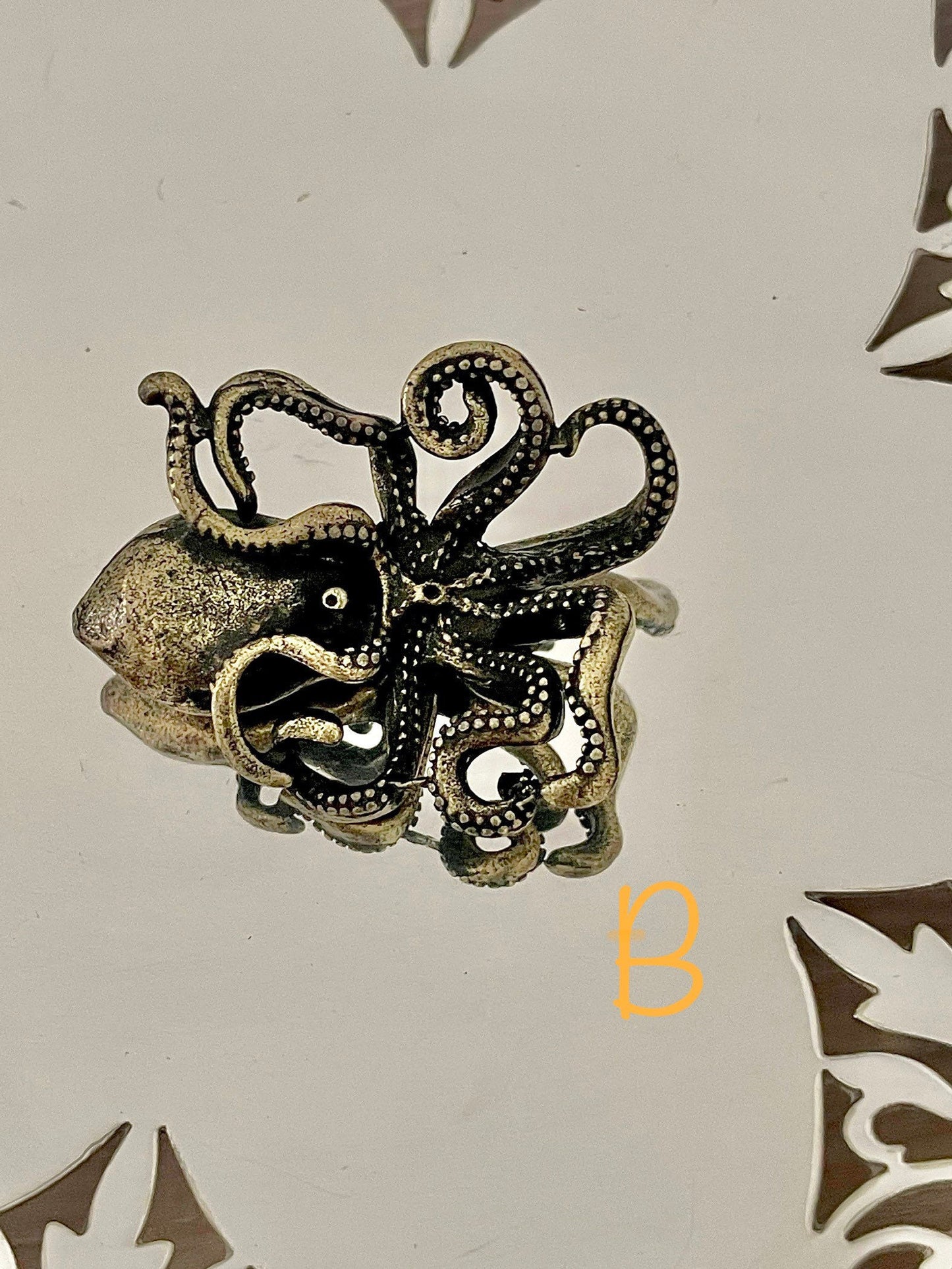 Solid Brass Octopus, calamari Miniature Figurine, Sea animals ornament, Home Decor, Collectible miniature, sea lover Gift, UK Seller