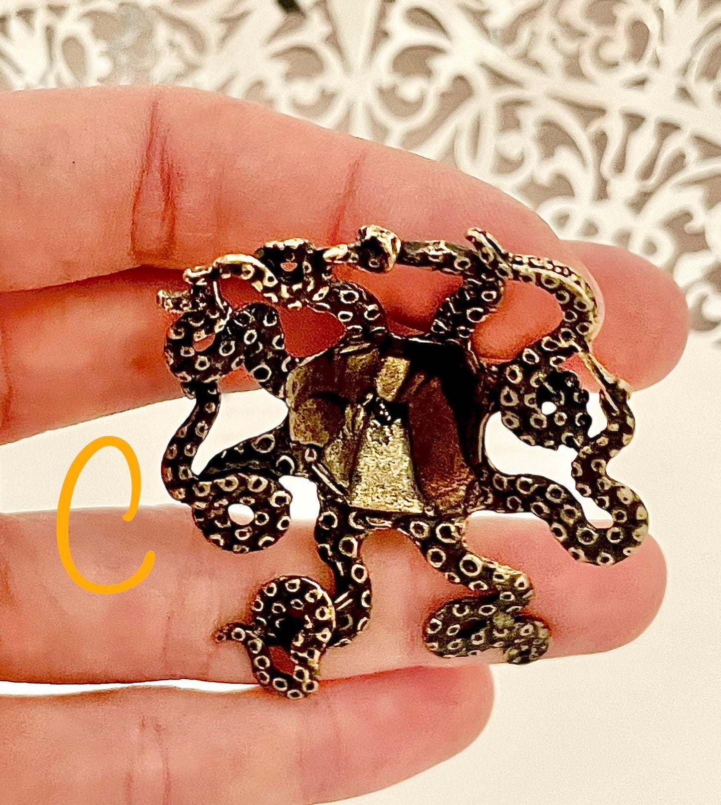 Solid Brass Octopus, calamari Miniature Figurine, Sea animals ornament, Home Decor, Collectible miniature, sea lover Gift, UK Seller