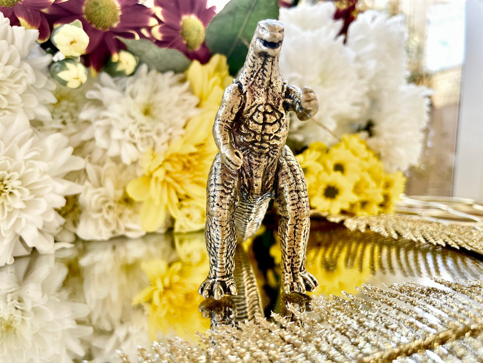 Solid brass Godzilla, big Lizard, brass dinosaur , solid Tabletop decor,dinosaur Miniature, Creative desktop ornament, cool gift for him