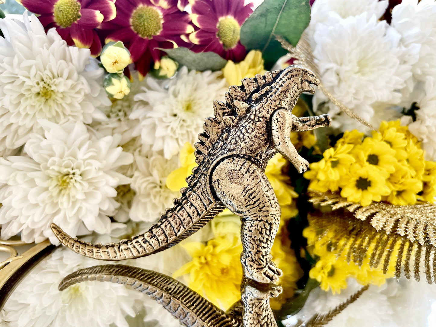 Solid brass Godzilla, big Lizard, brass dinosaur , solid Tabletop decor,dinosaur Miniature, Creative desktop ornament, cool gift for him