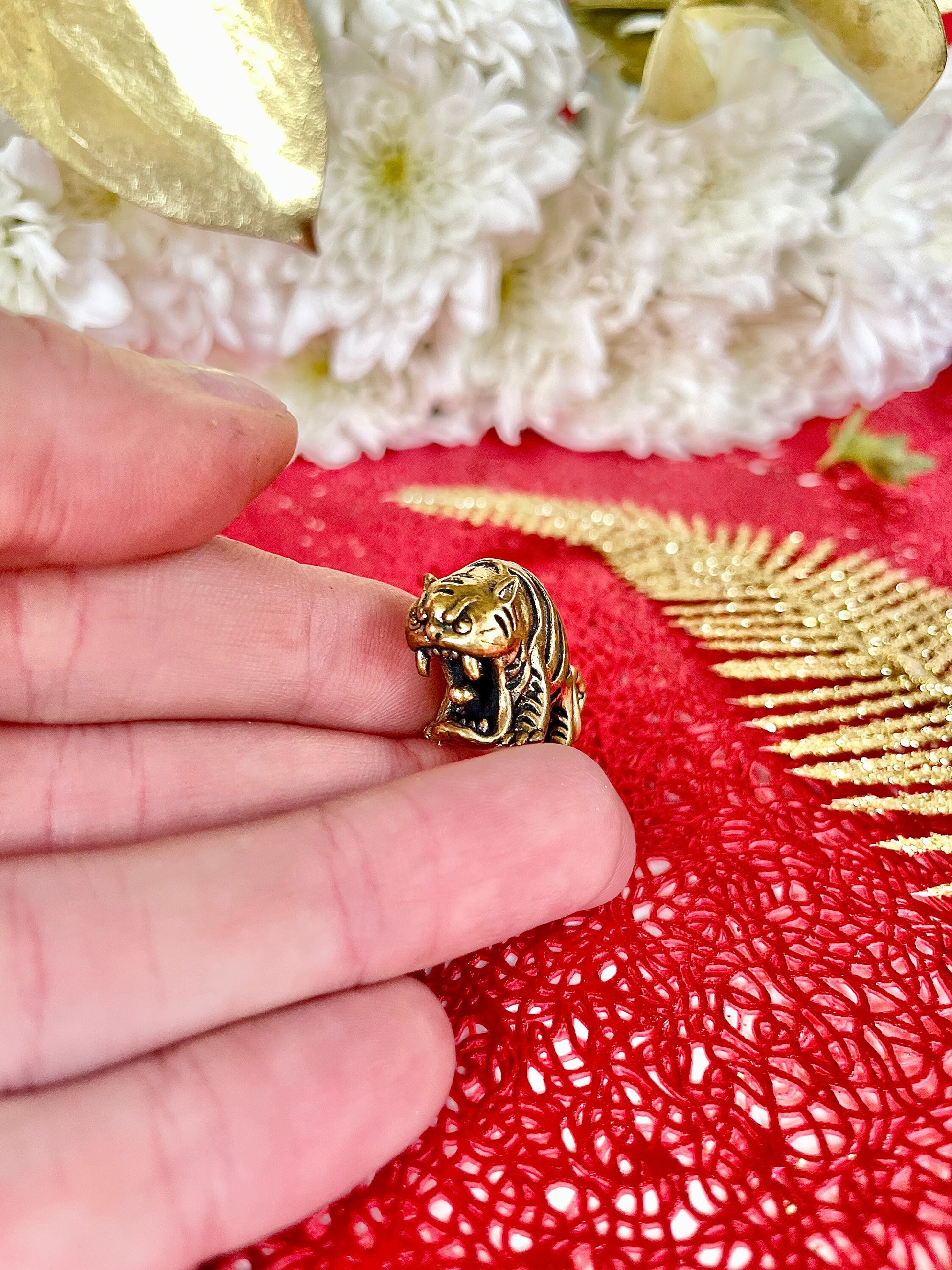 Cute little tiger tiny figurine, Brass Tiger Keyring, Tiger Keychain pedant, Roaring tiger cub pendant, Car Key Chains