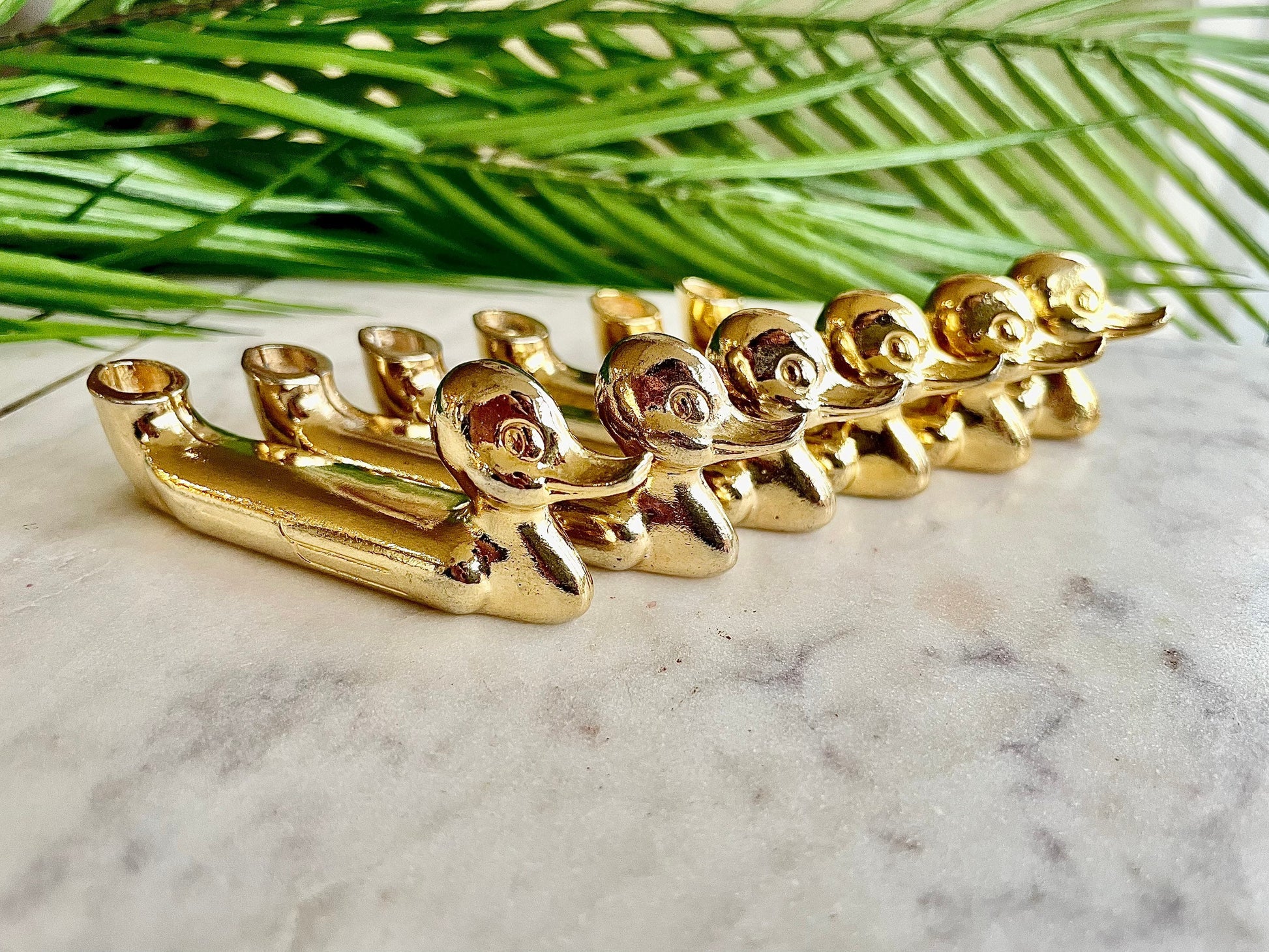 Vintage Set of 6 Privilege knife rests card holders, Ducks French Knife layers, Golden color cutlery rests, Mid Century deco, duckers knife