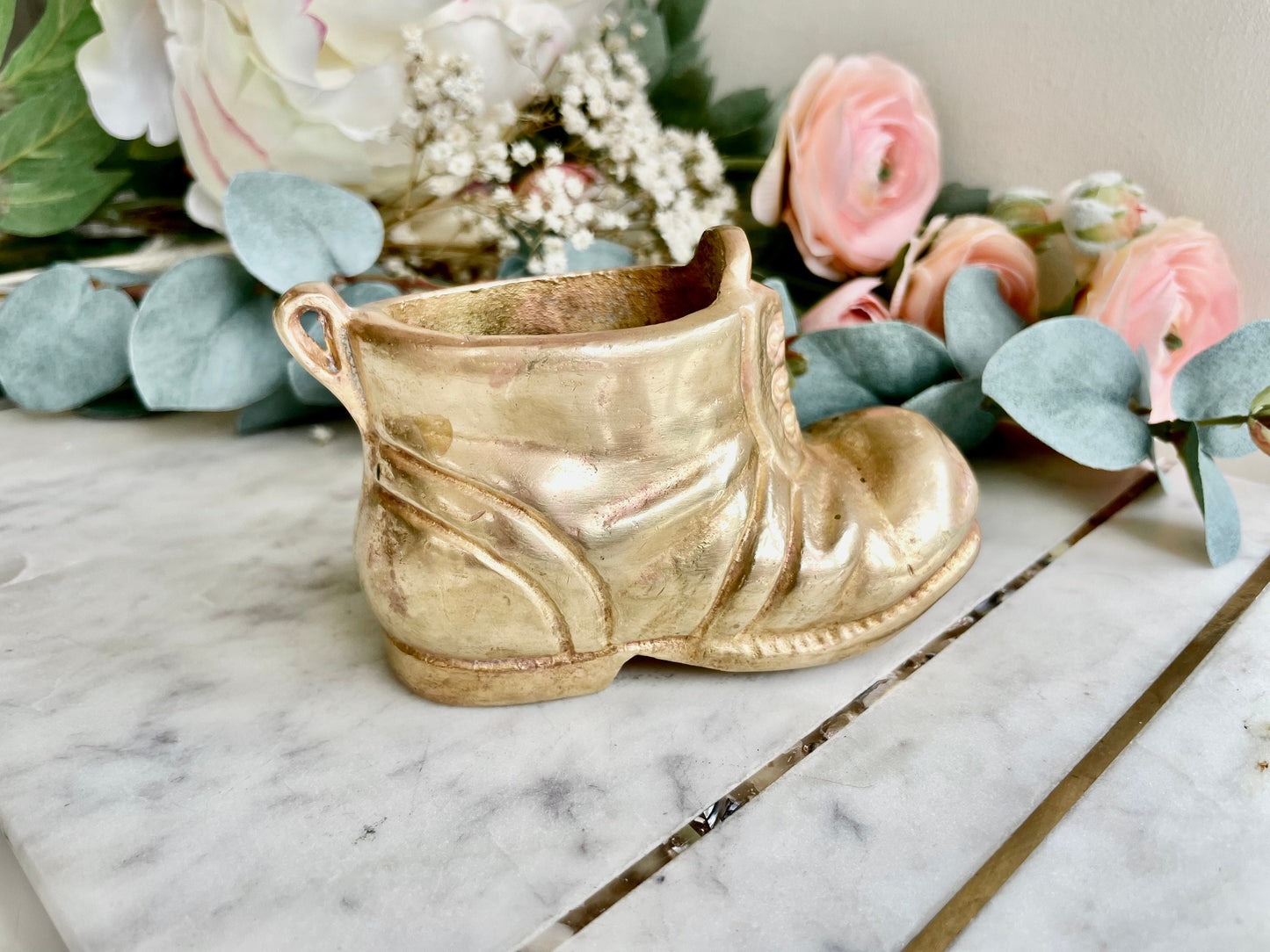Vintage Chunky Solid brass boot, Nice collectable item, Very heavy Shoe, Boot sculpture