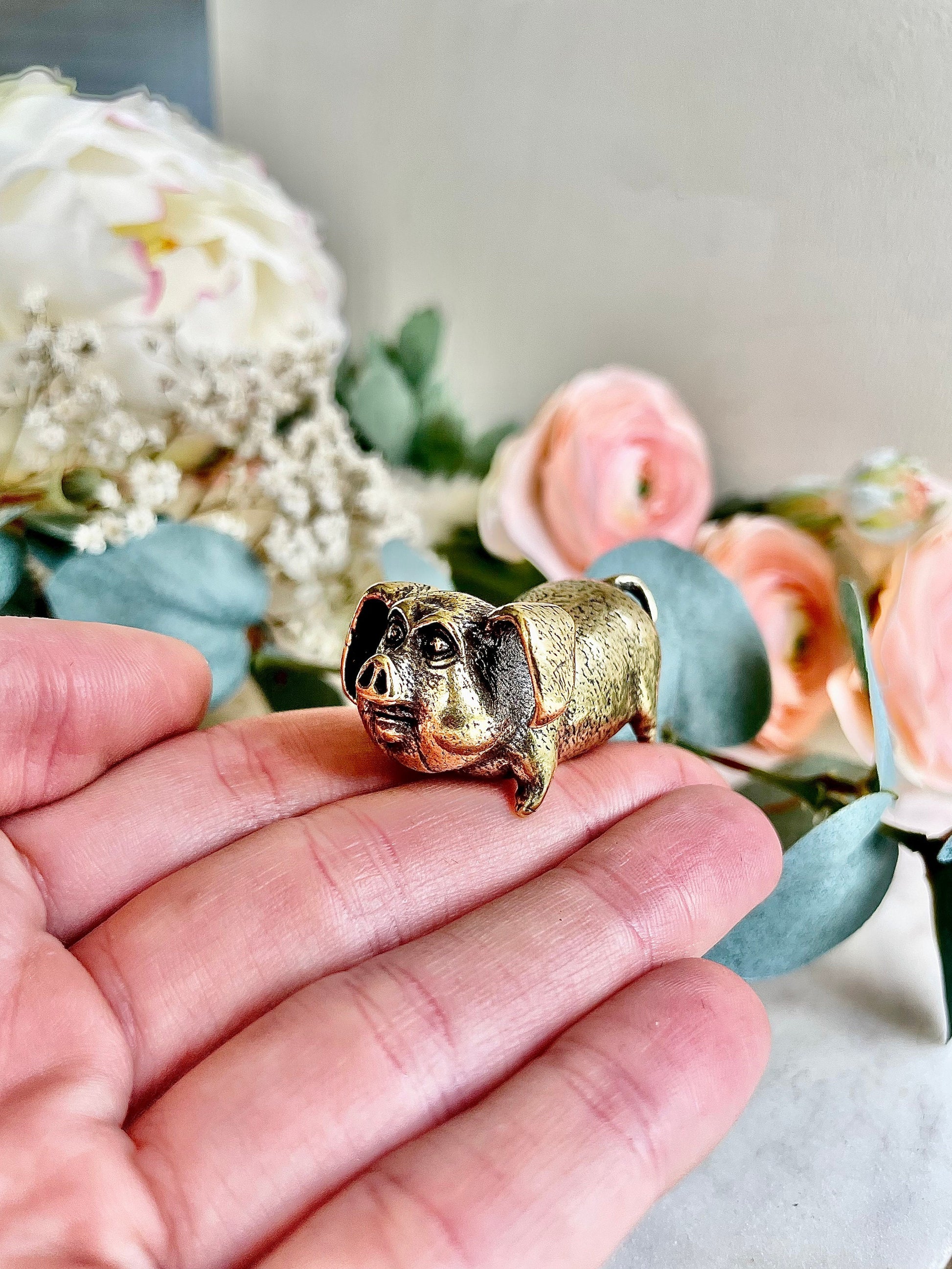 Solid brass Pig Ornaments, Cute Fat Pig Collectibles, funny paperweight