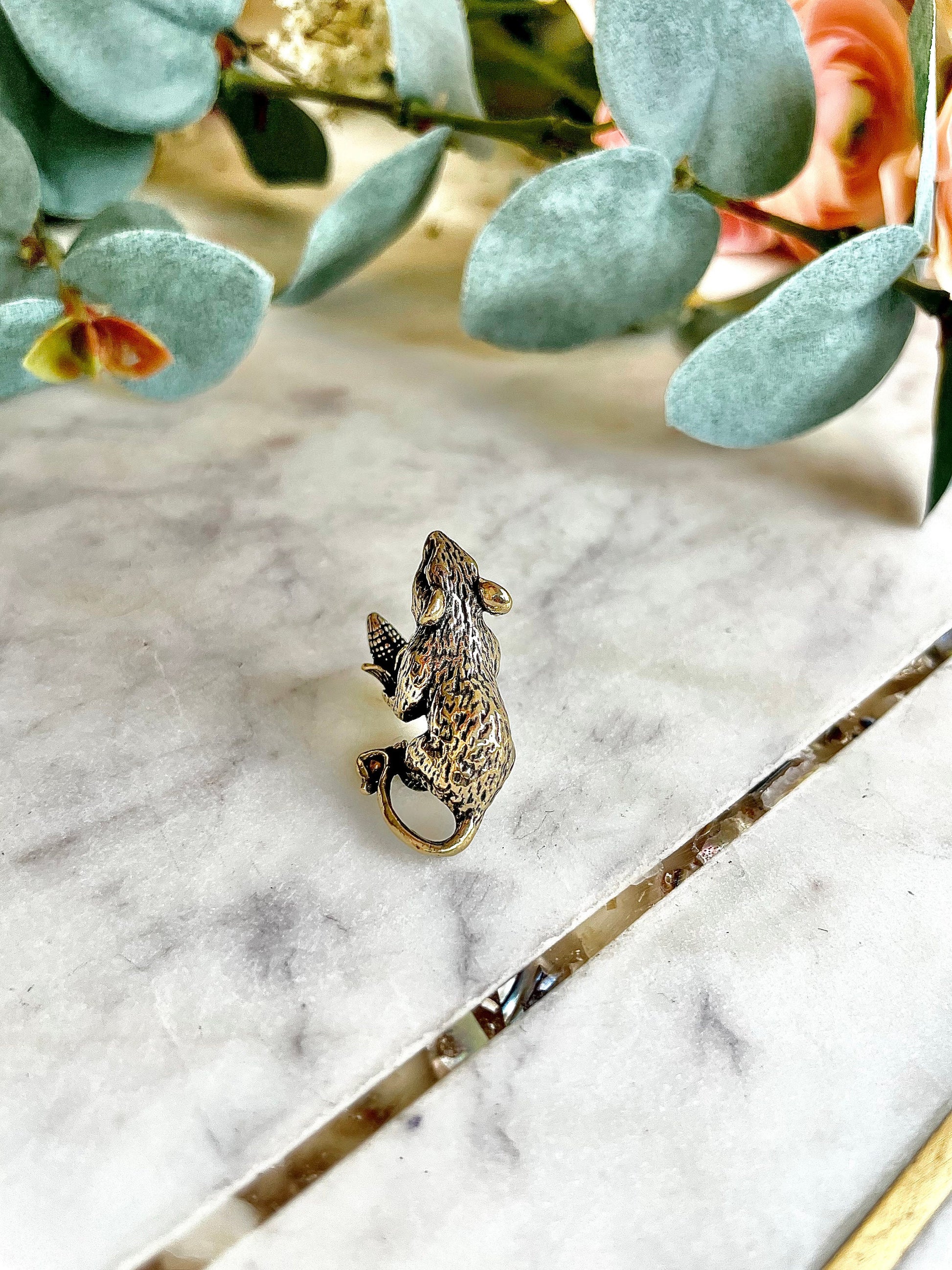 Tiny brass mouse statuette, Solid brass Rat With Corn ornament, Small Standing Mouse holding maze, Brass mouse Animal Figurine,