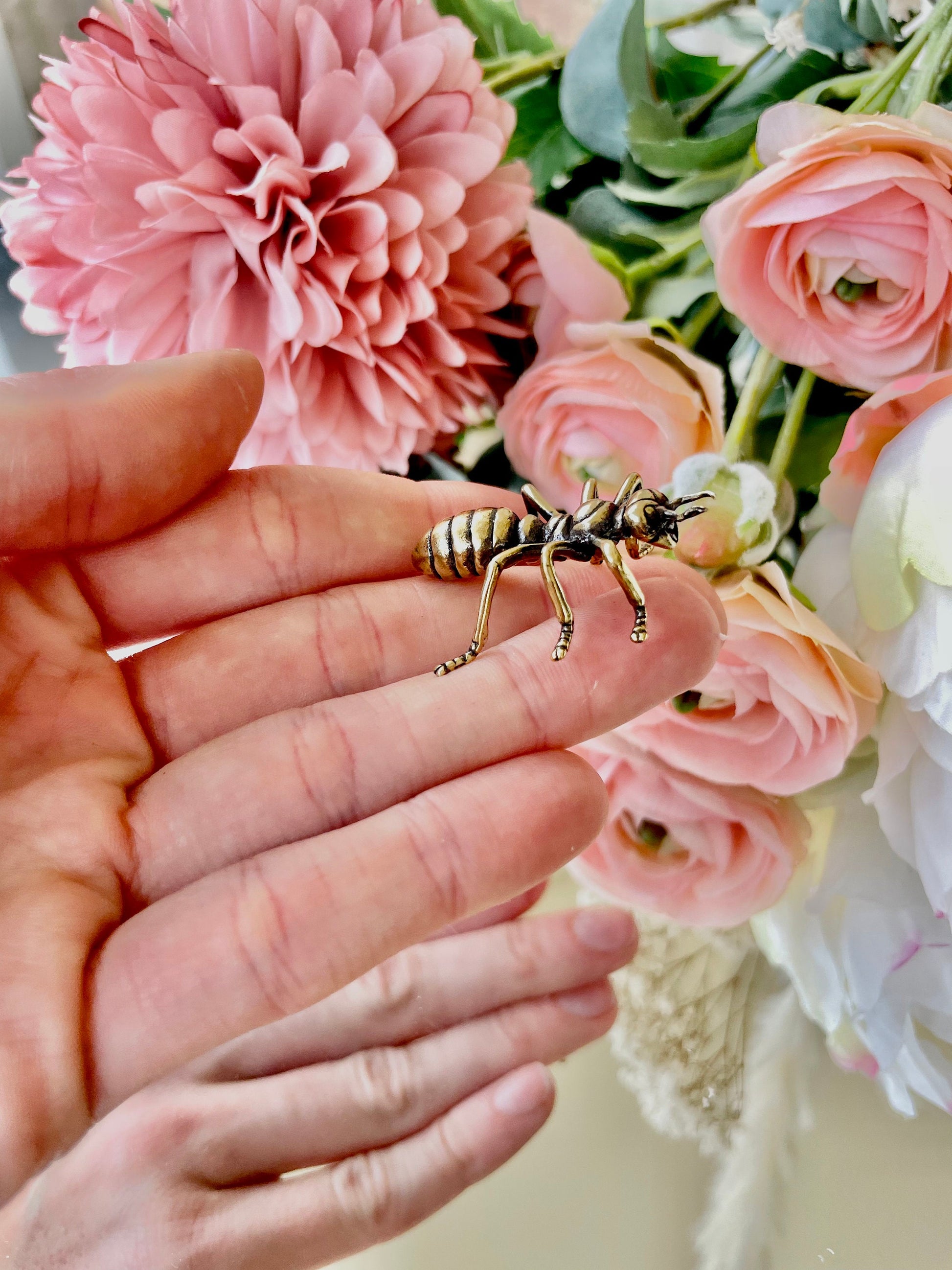 Solid Brass Smiling Ant Figurine, Hard working insect Sculpture, Feng Shui Sculpture, Collectible insect Miniature, plant pot decoration