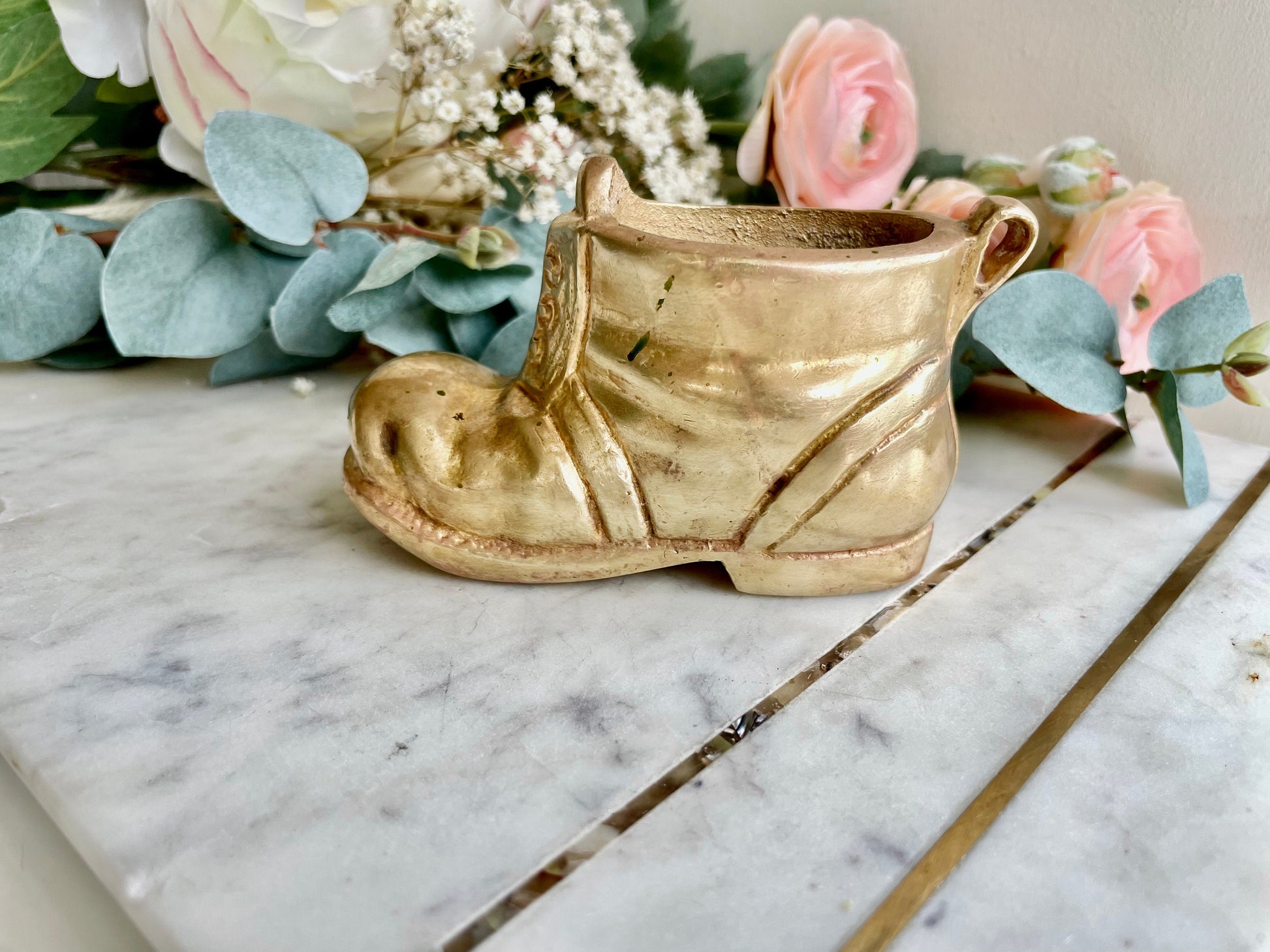 Vintage Chunky Solid brass boot, Nice collectable item, Very heavy Shoe, Boot sculpture
