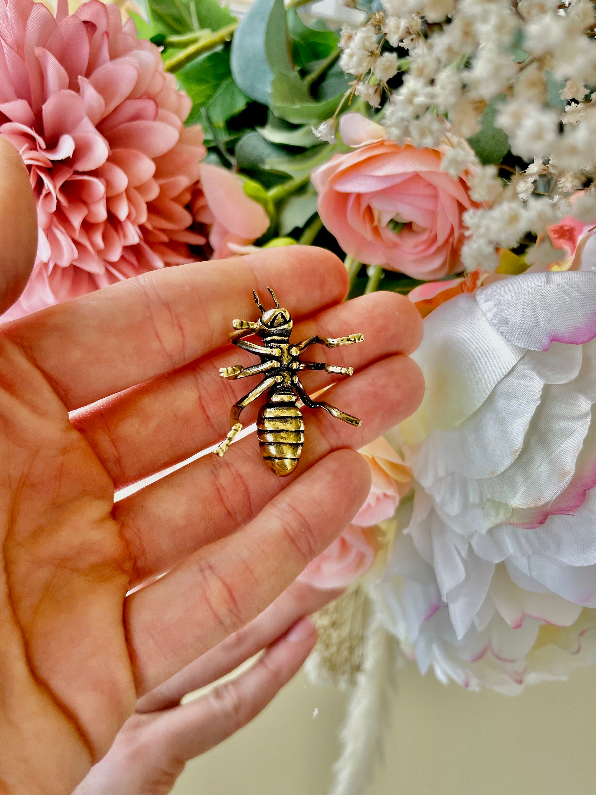 Solid Brass Smiling Ant Figurine, Hard working insect Sculpture, Feng Shui Sculpture, Collectible insect Miniature, plant pot decoration