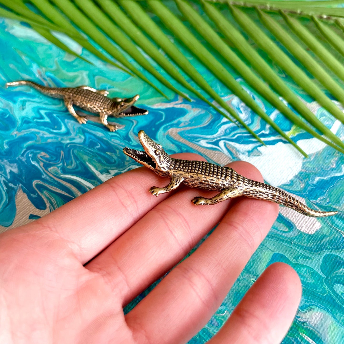 solid brass alligator statue mini metal crocodile figurine metal art incense burner gift for animal